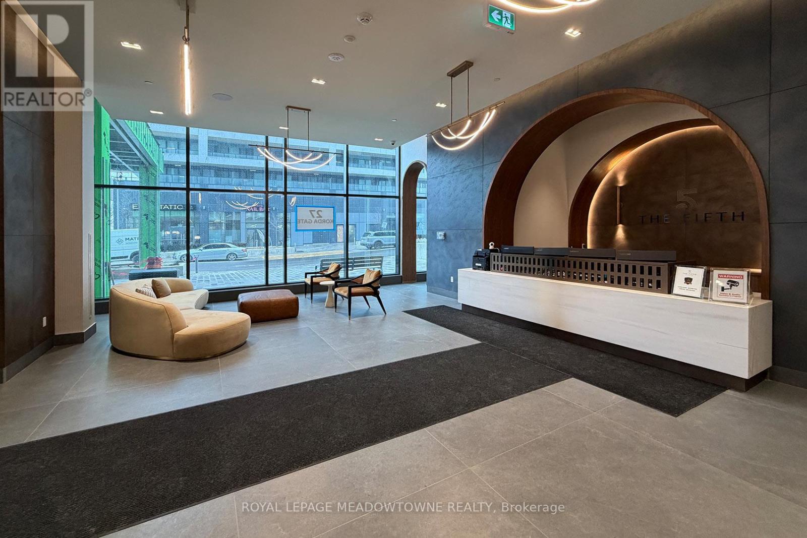 1811 - 27 Korda Gate, Vaughan, Ontario  L4K 0P6 - Photo 2 - N13206382