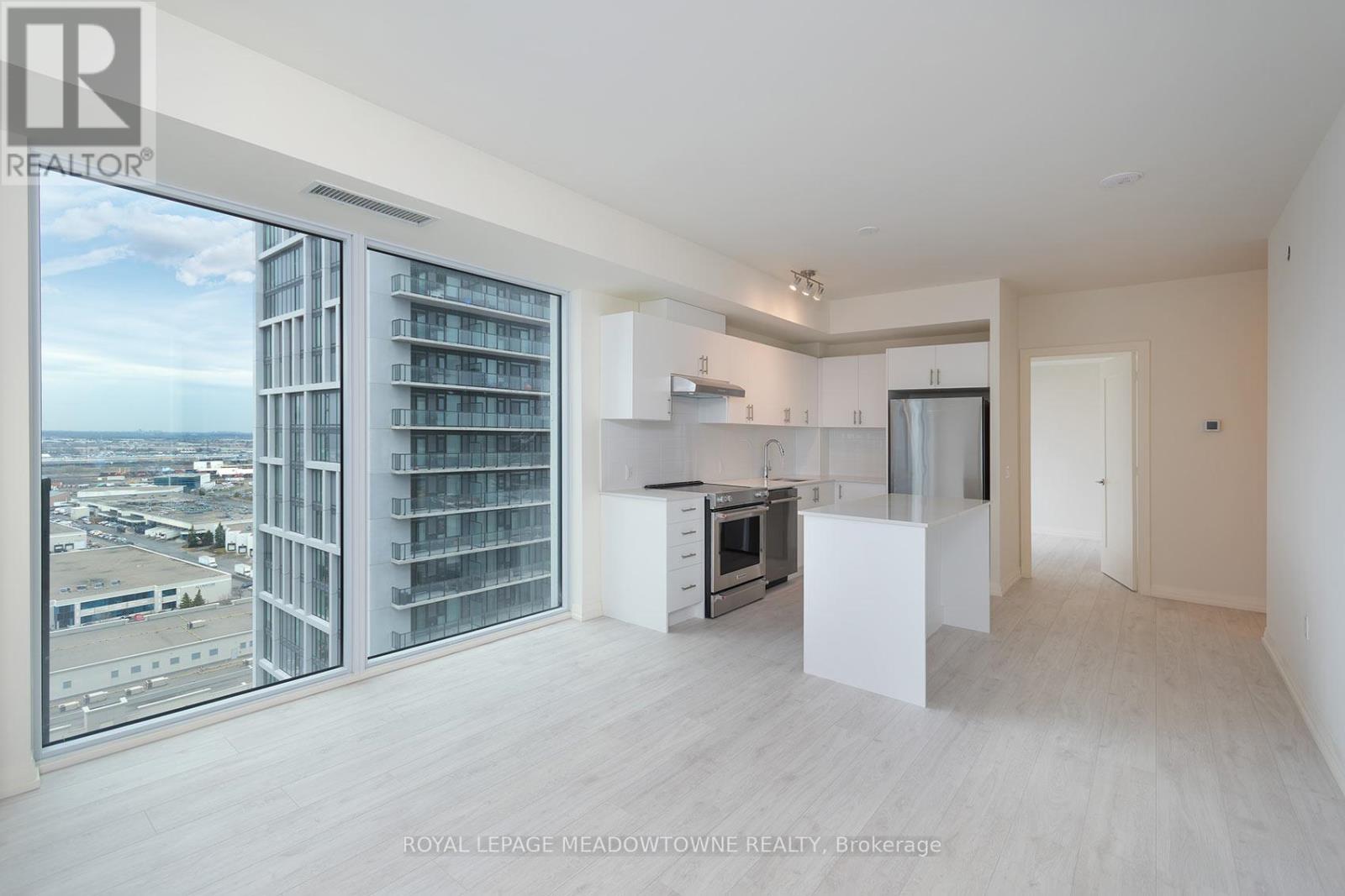 1811 - 27 Korda Gate, Vaughan, Ontario  L4K 0P6 - Photo 5 - N13206382