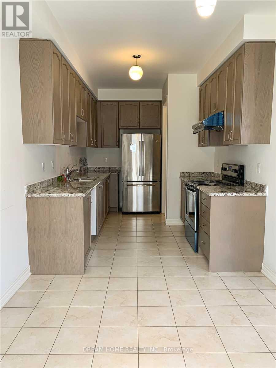 38 William Berczy Boulevard, Markham, Ontario  L6C 0R7 - Photo 3 - N13206402