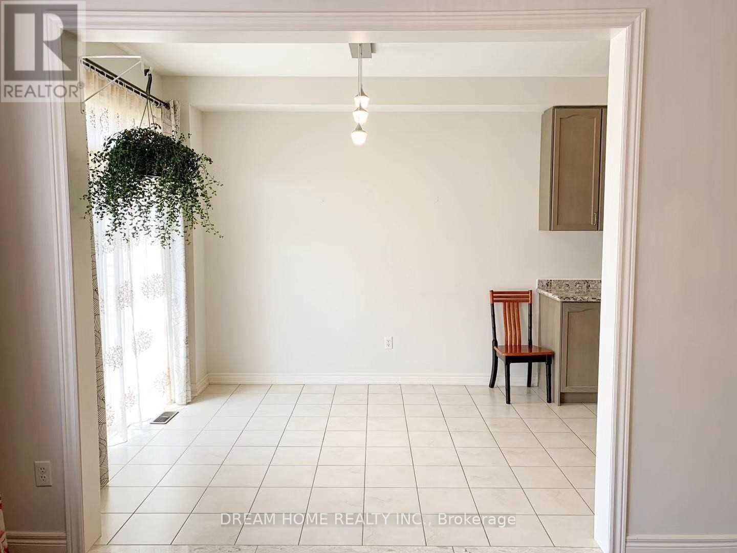38 William Berczy Boulevard, Markham, Ontario  L6C 0R7 - Photo 4 - N13206402