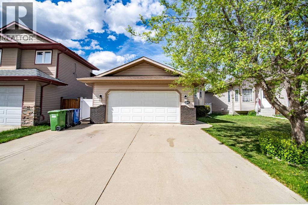 66 Jack Crescent, Red Deer, Alberta  T4P 0B1 - Photo 3 - A2297251