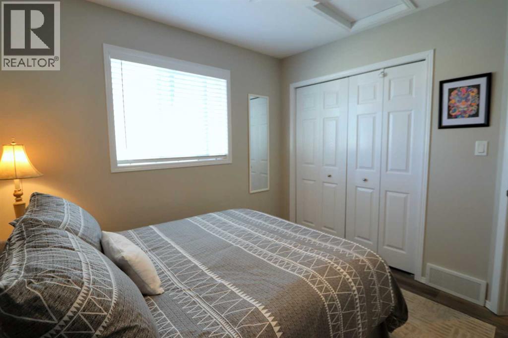 5537 Park Street, Blackfalds, Alberta  T0M 0J0 - Photo 16 - A2314337