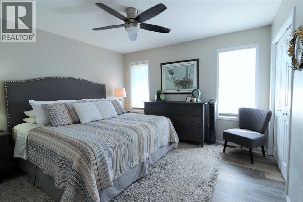 5537 Park Street, Blackfalds, Alberta  T0M 0J0 - Photo 13 - A2314337