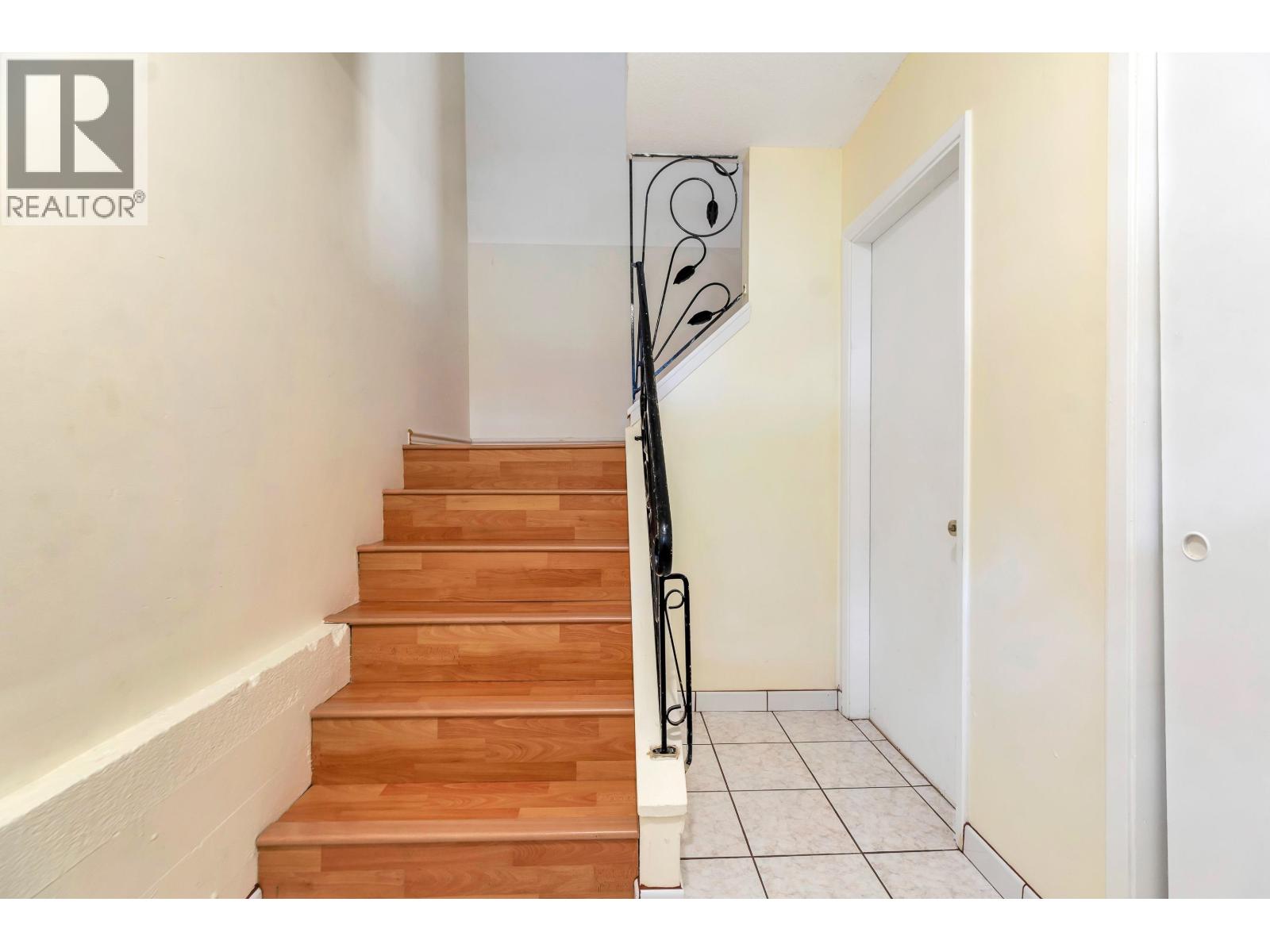 1555 Burrill Avenue, North Vancouver, British Columbia  V7K 1L8 - Photo 27 - R3128614