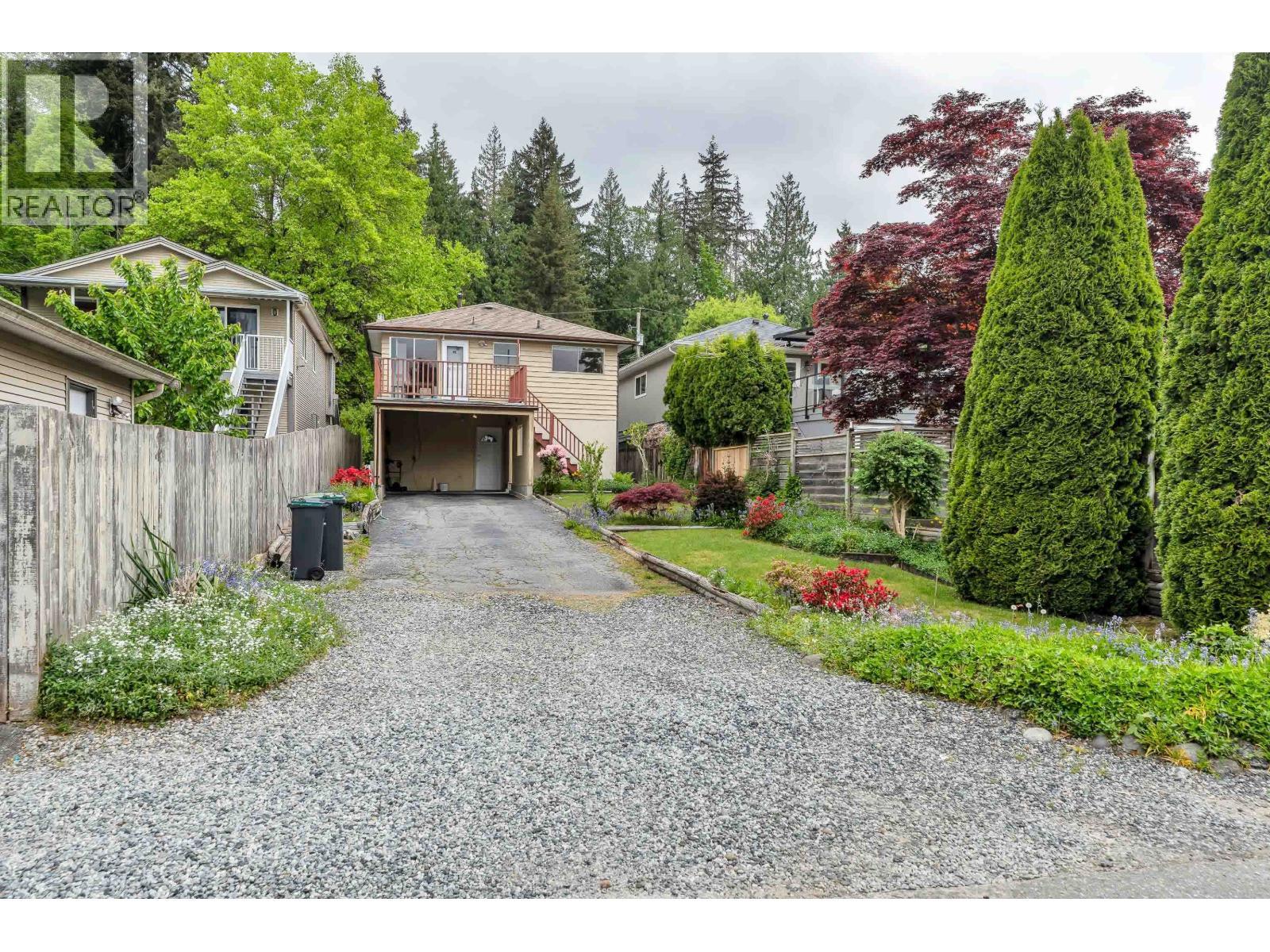 1555 Burrill Avenue, North Vancouver, British Columbia  V7K 1L8 - Photo 5 - R3128614