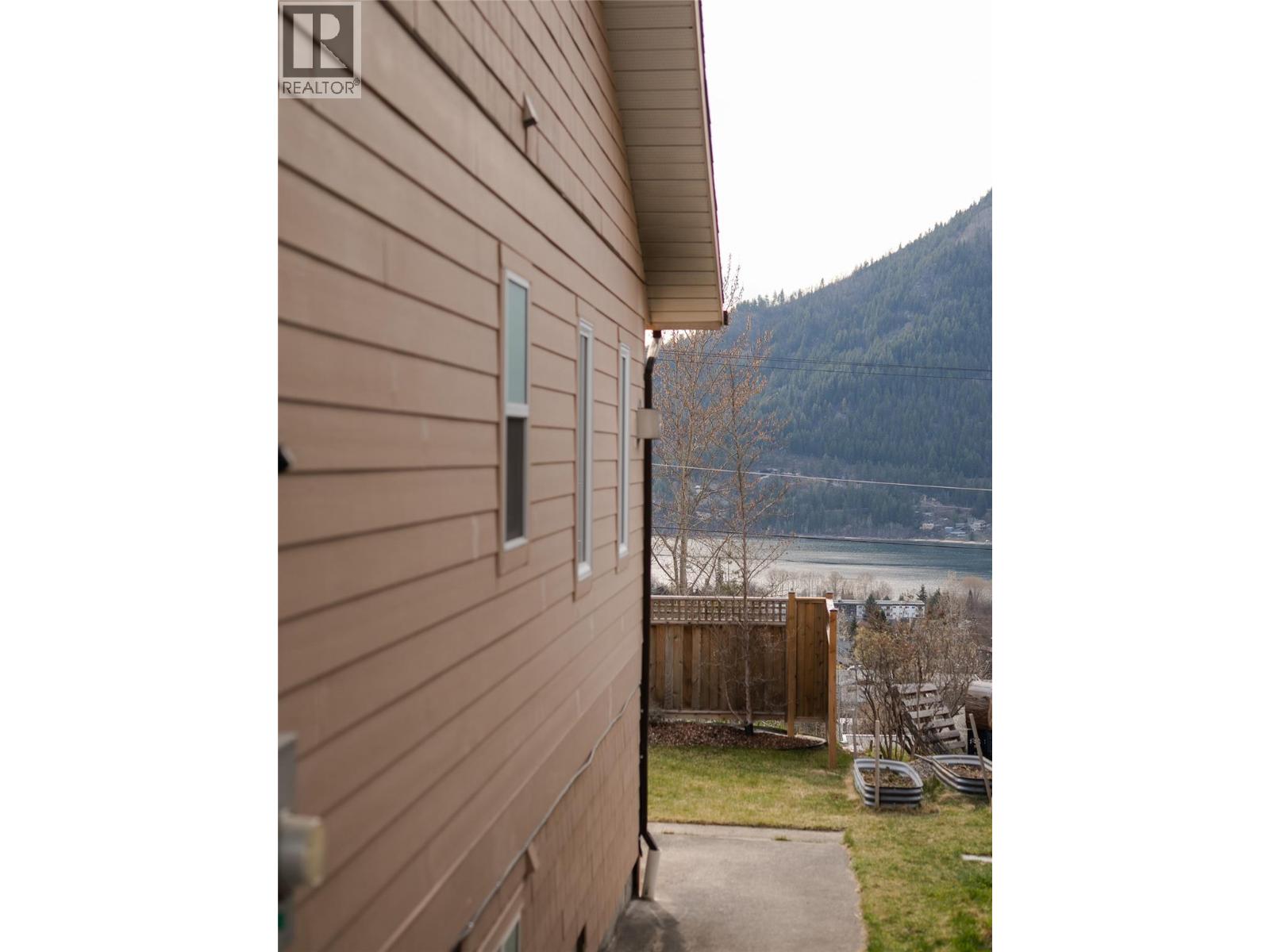 449 Hampton Gray Place, Nelson, British Columbia  V1L 7A8 - Photo 70 - 10383234