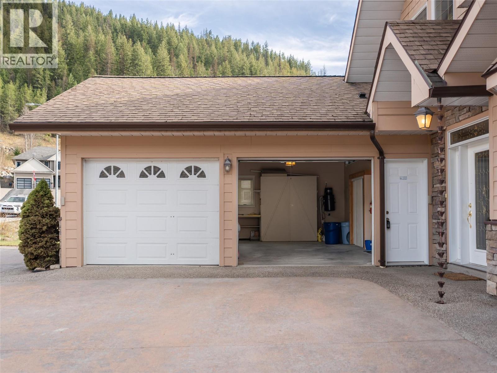 449 Hampton Gray Place, Nelson, British Columbia  V1L 7A8 - Photo 75 - 10383234