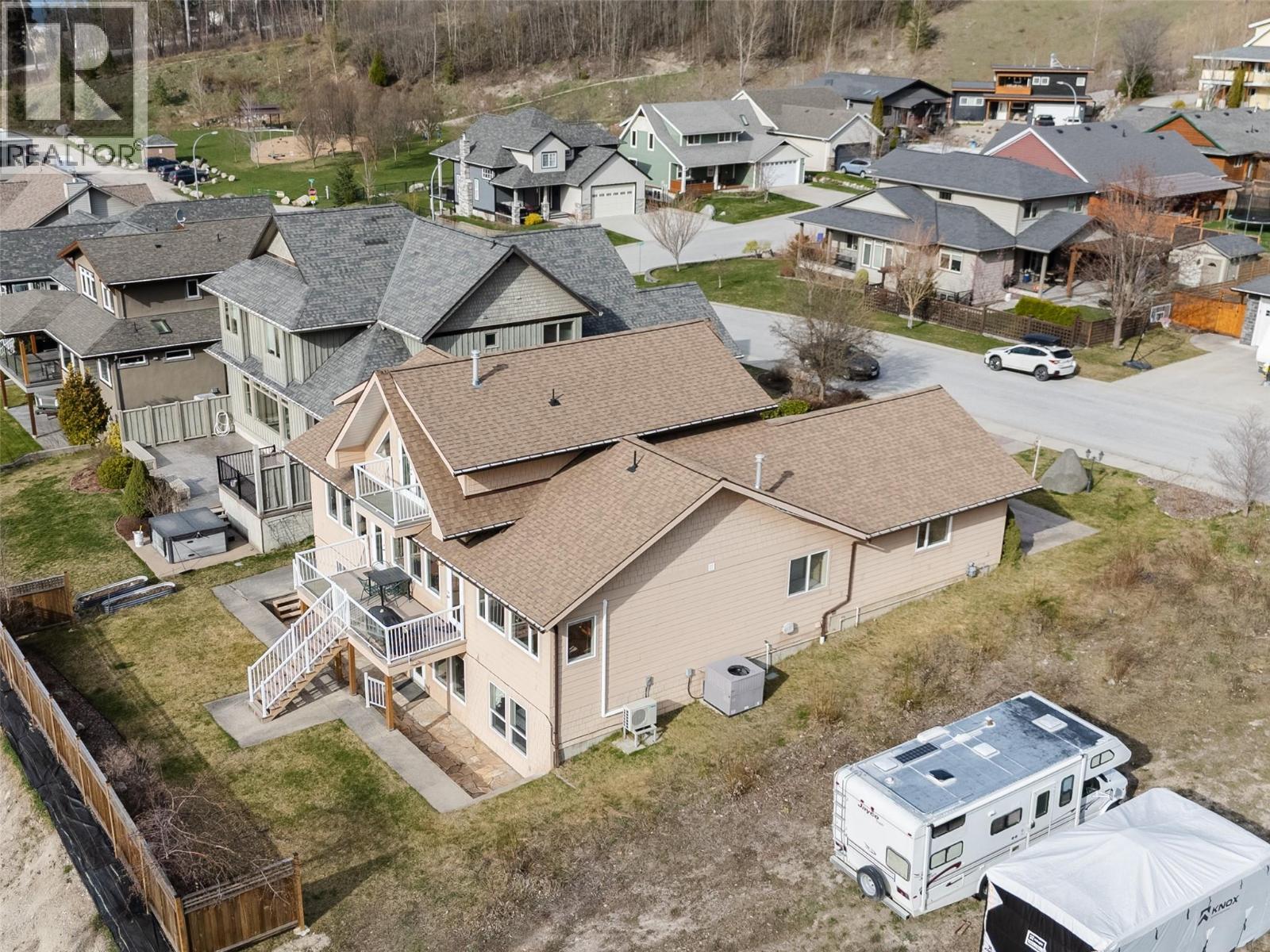 449 Hampton Gray Place, Nelson, British Columbia  V1L 7A8 - Photo 6 - 10383234