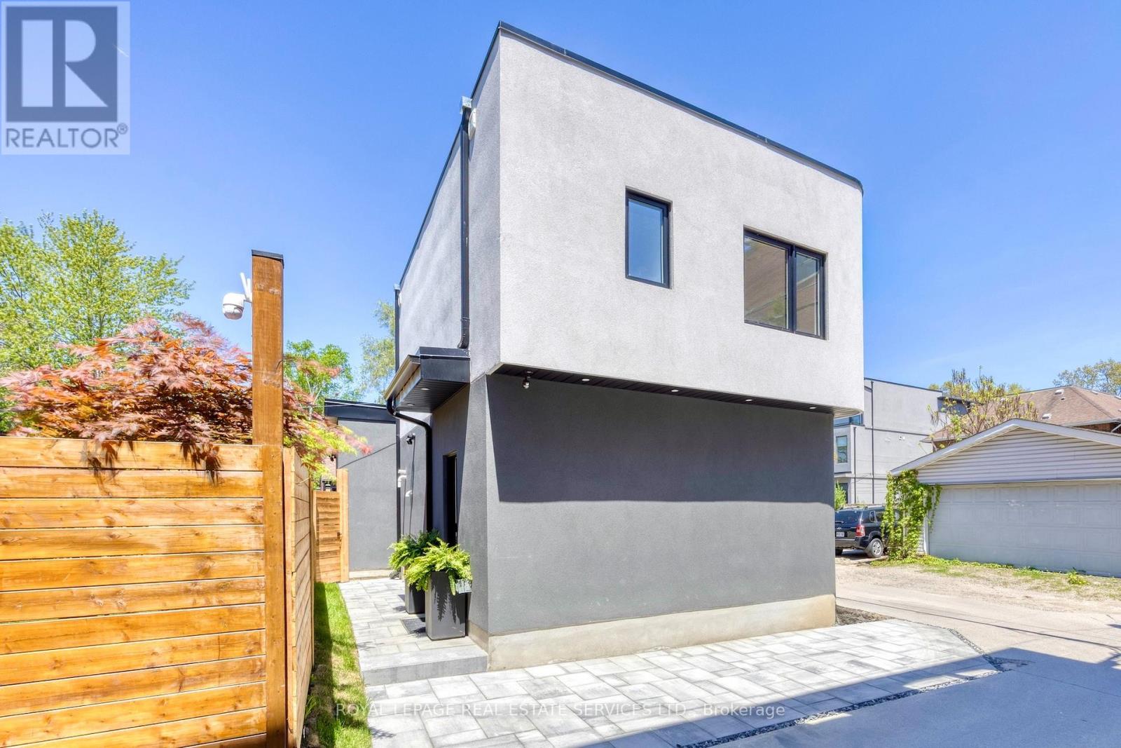 561 Durie Street, Toronto, Ontario  M6S 3H2 - Photo 40 - W13205966