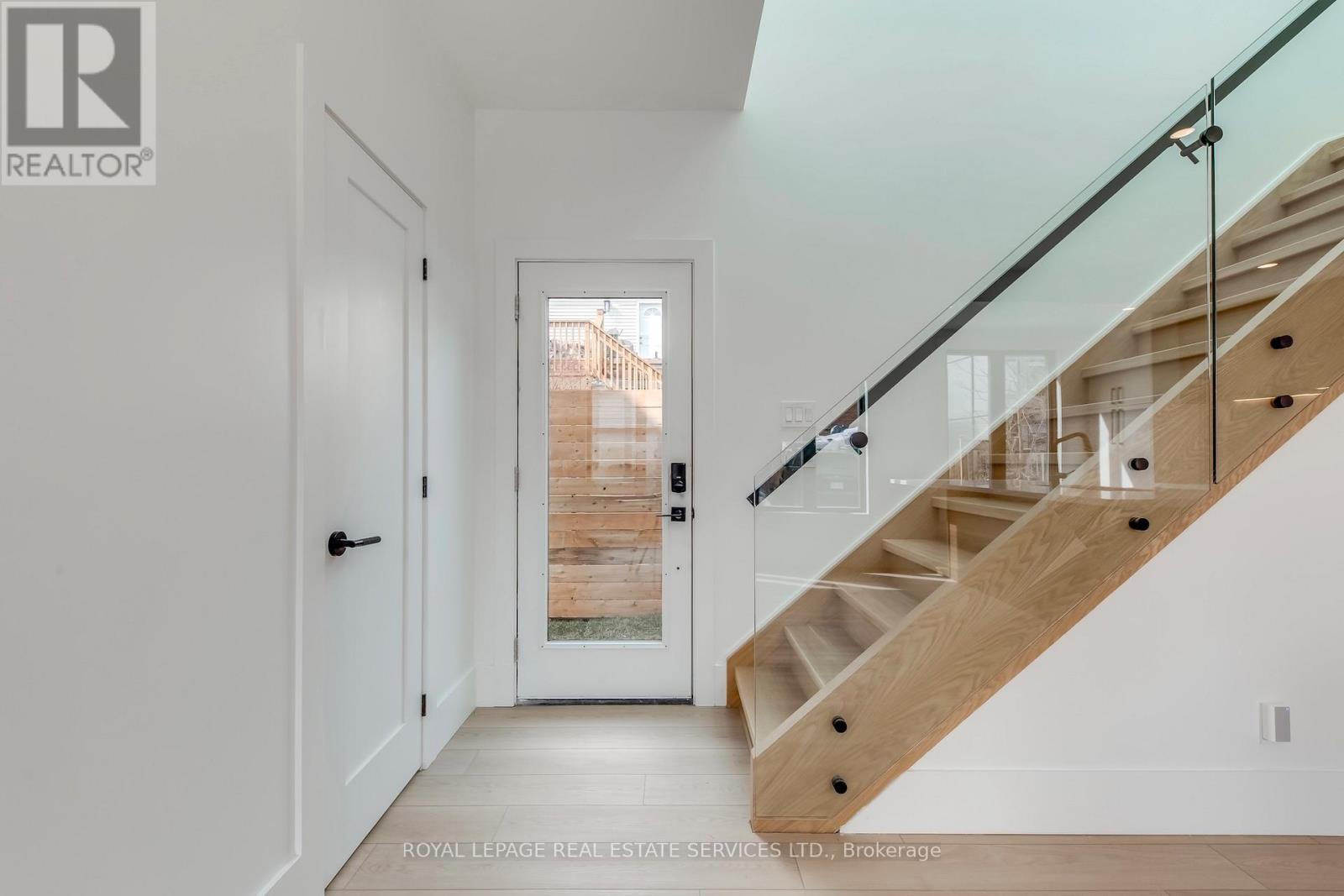561 Durie Street, Toronto, Ontario  M6S 3H2 - Photo 41 - W13205966