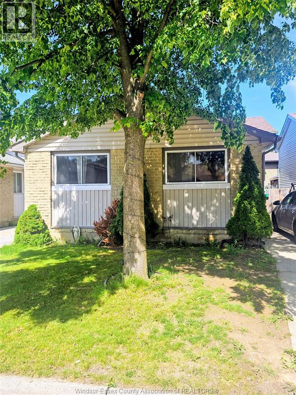 MLS# 26012283: 8232 GREGORY PLACE, Windsor, Canada