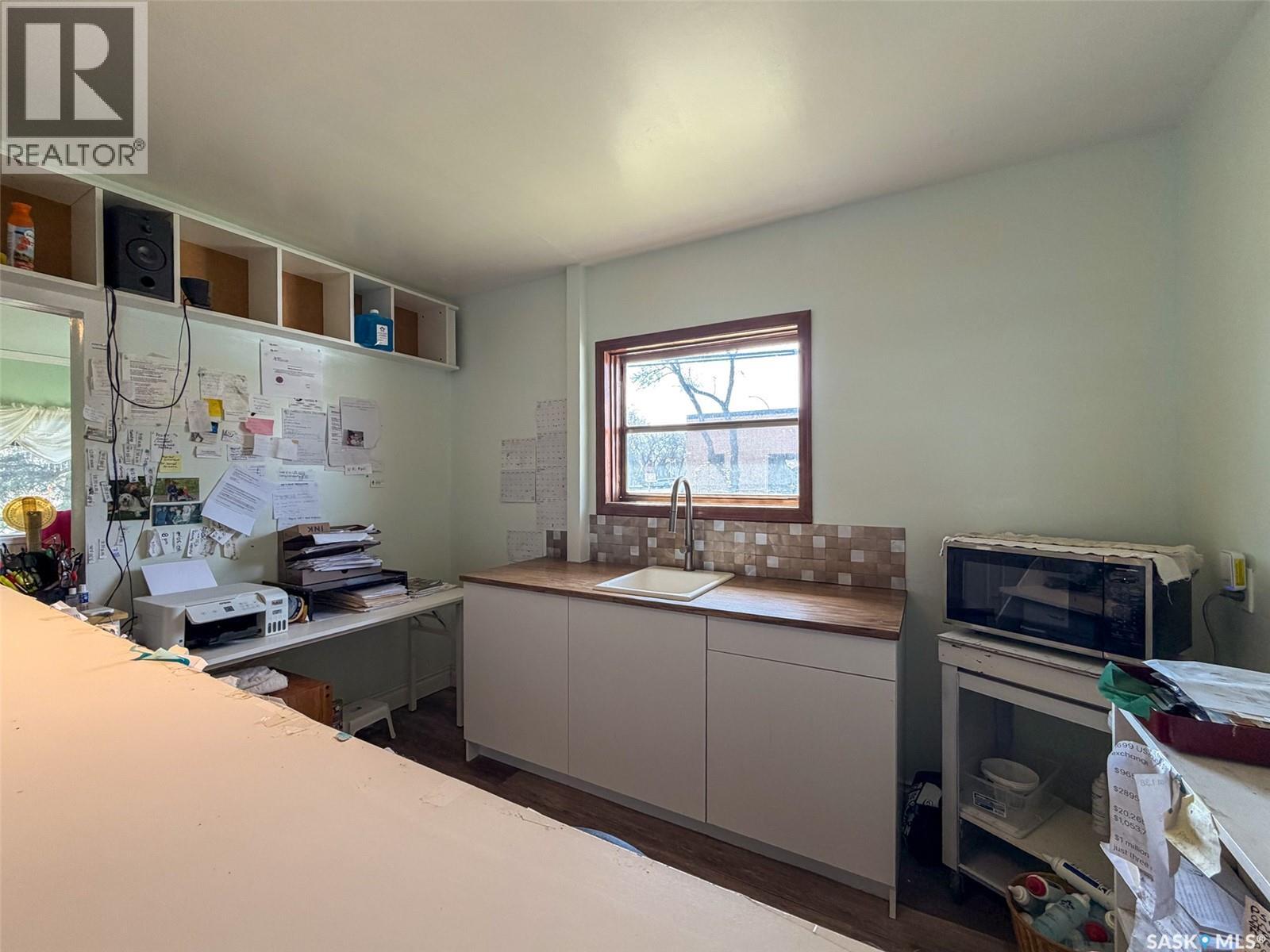 505 Centre Street, Shaunavon, Saskatchewan  S0N 2M0 - Photo 19 - SK037397