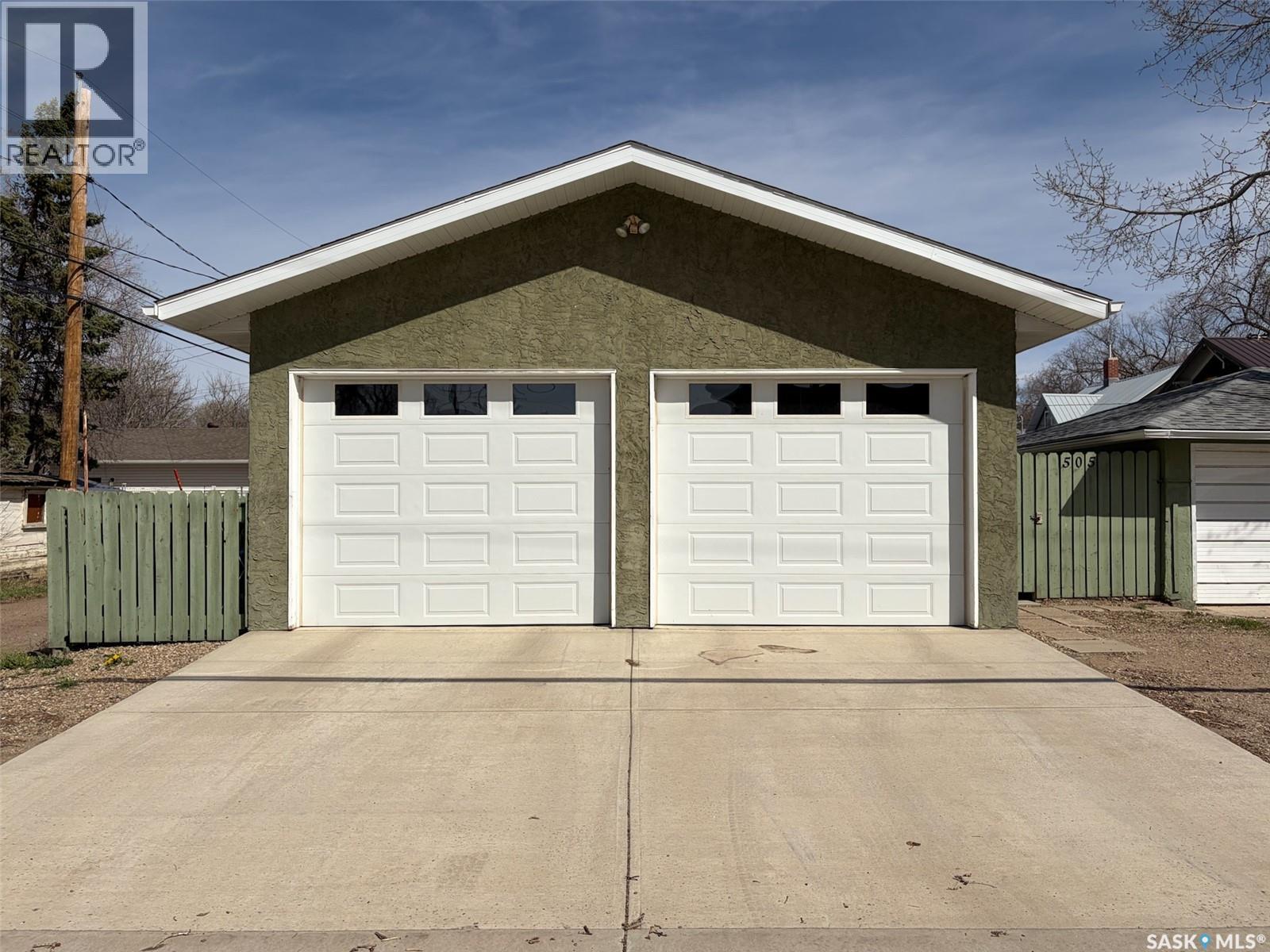 505 Centre Street, Shaunavon, Saskatchewan  S0N 2M0 - Photo 36 - SK037397