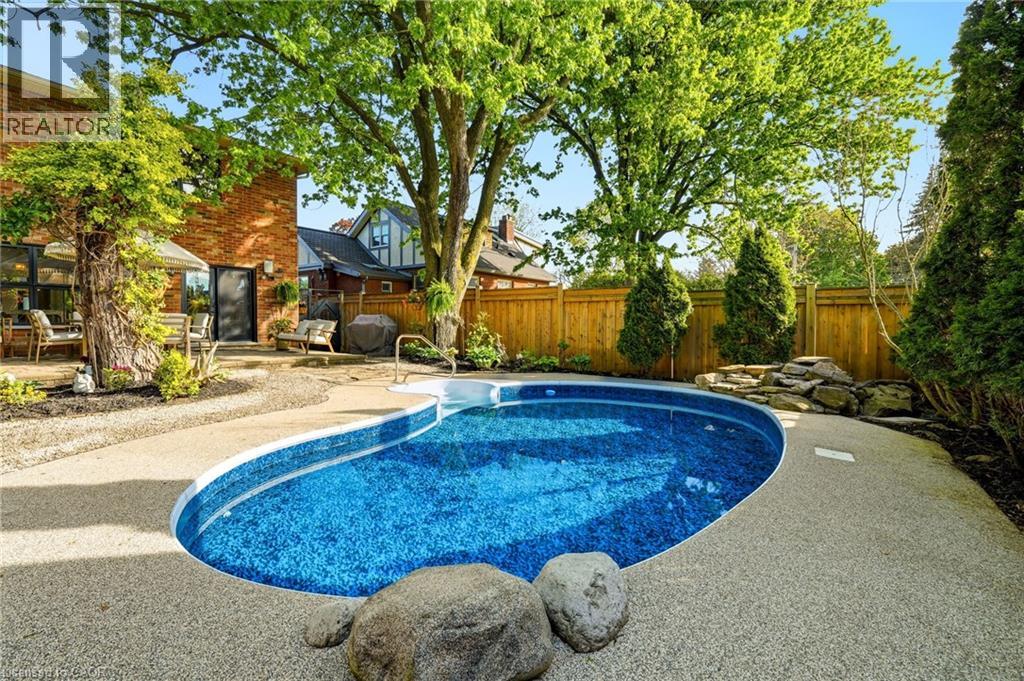 329 Plains Road W, Burlington, Ontario  L7T 1G1 - Photo 35 - 40834213