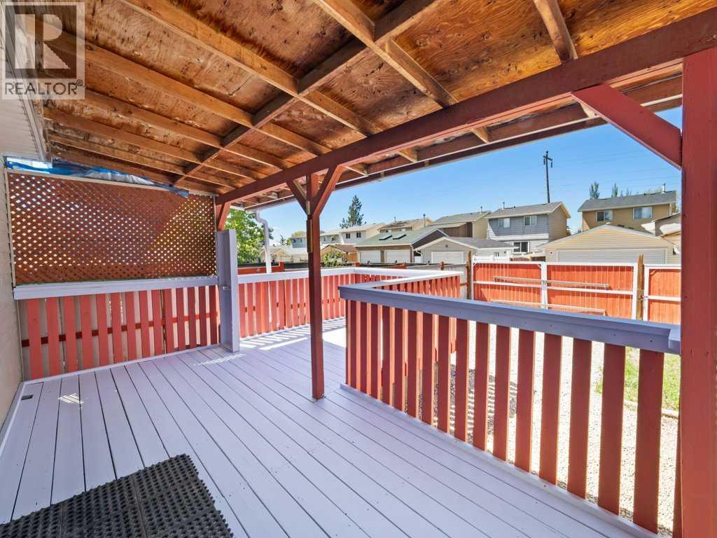 143 Erin Mount Place Se, Calgary, Alberta  T2B 2T3 - Photo 25 - A2308905