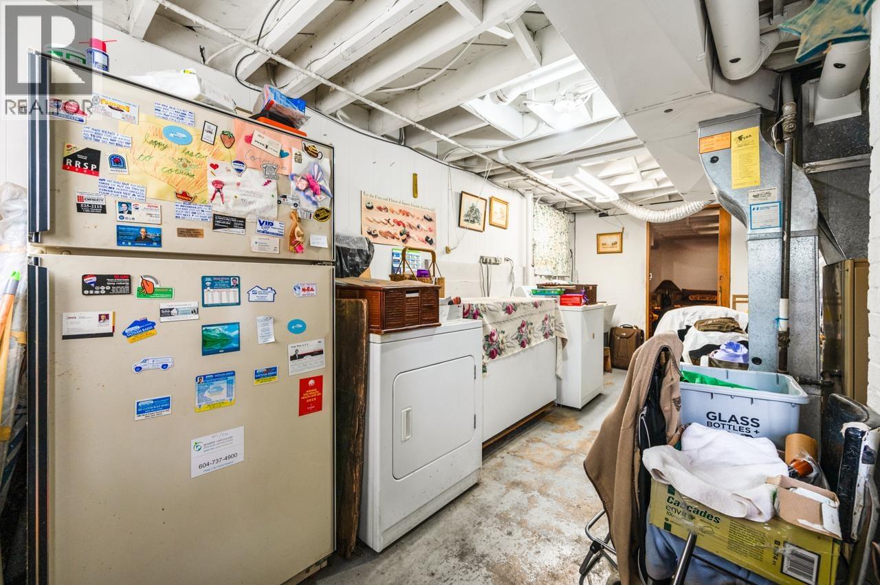 Listing Picture 15 of 18 : 2566 VENABLES STREET, Vancouver / 溫哥華 - 魯藝地產 Yvonne Lu Group - MLS Medallion Club Member