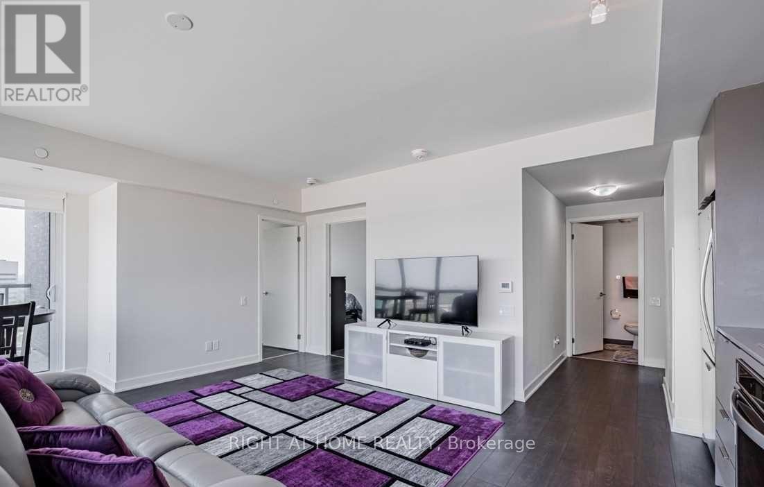 1604 - 6 Sonic Way, Toronto, Ontario  M3C 0P1 - Photo 10 - C13206418