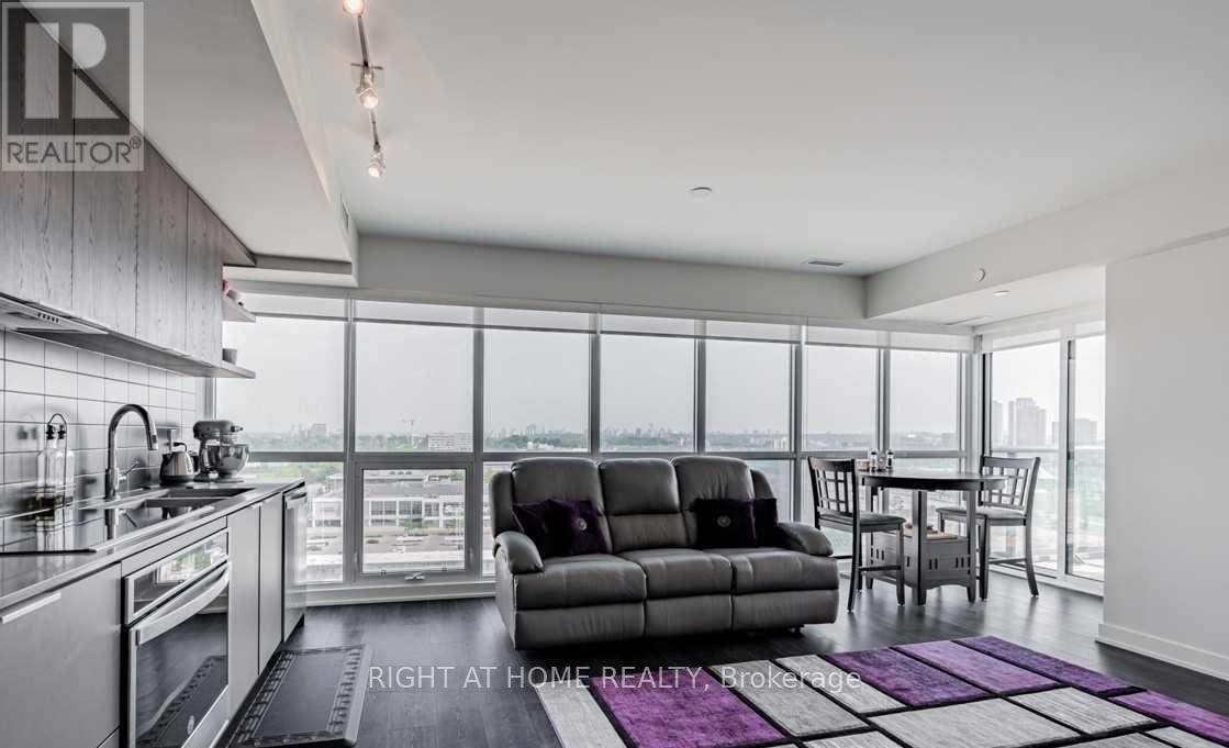 1604 - 6 Sonic Way, Toronto, Ontario  M3C 0P1 - Photo 11 - C13206418