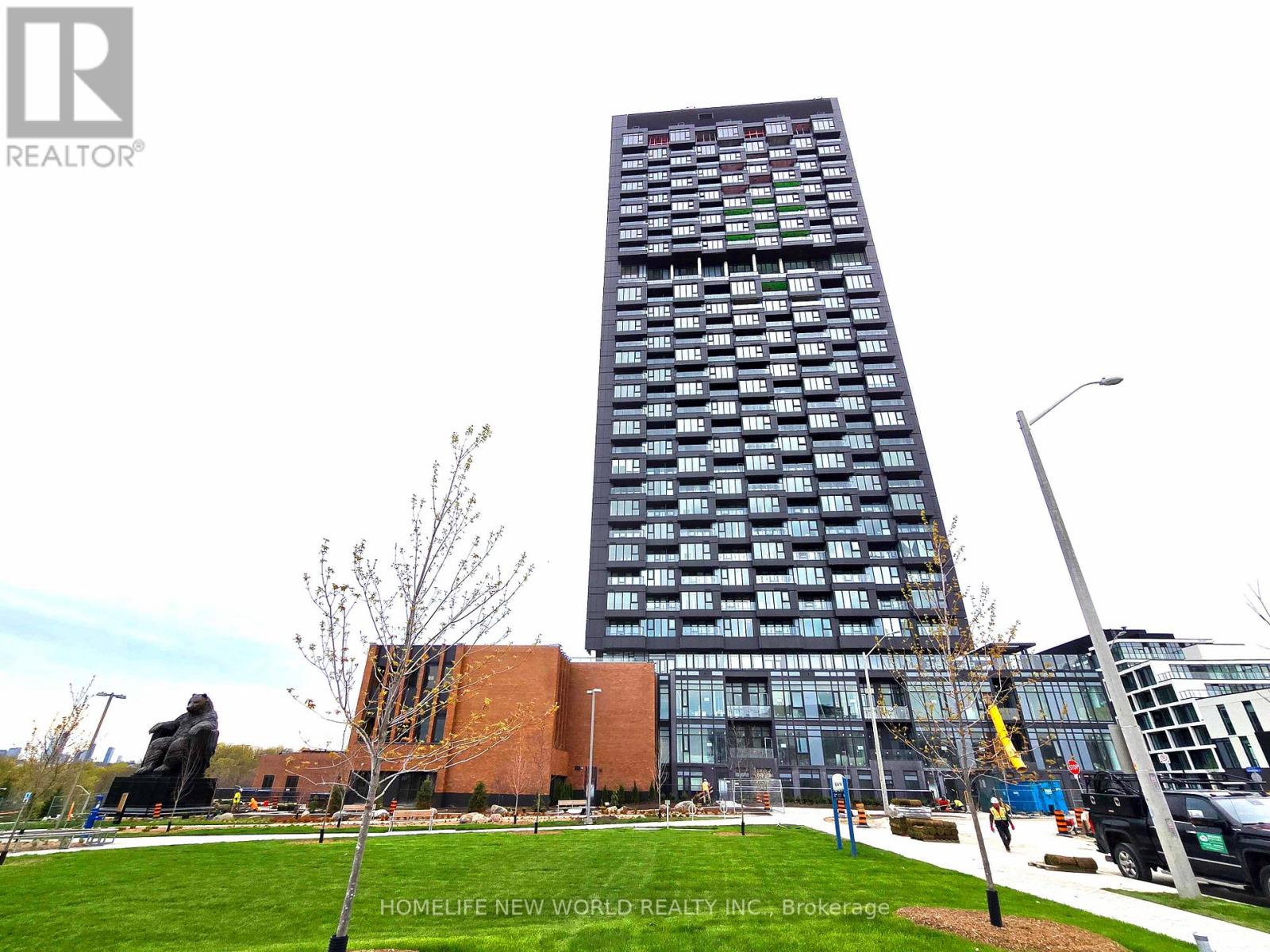 2403 - 5 QUARRINGTON LANE, Toronto, Ontario