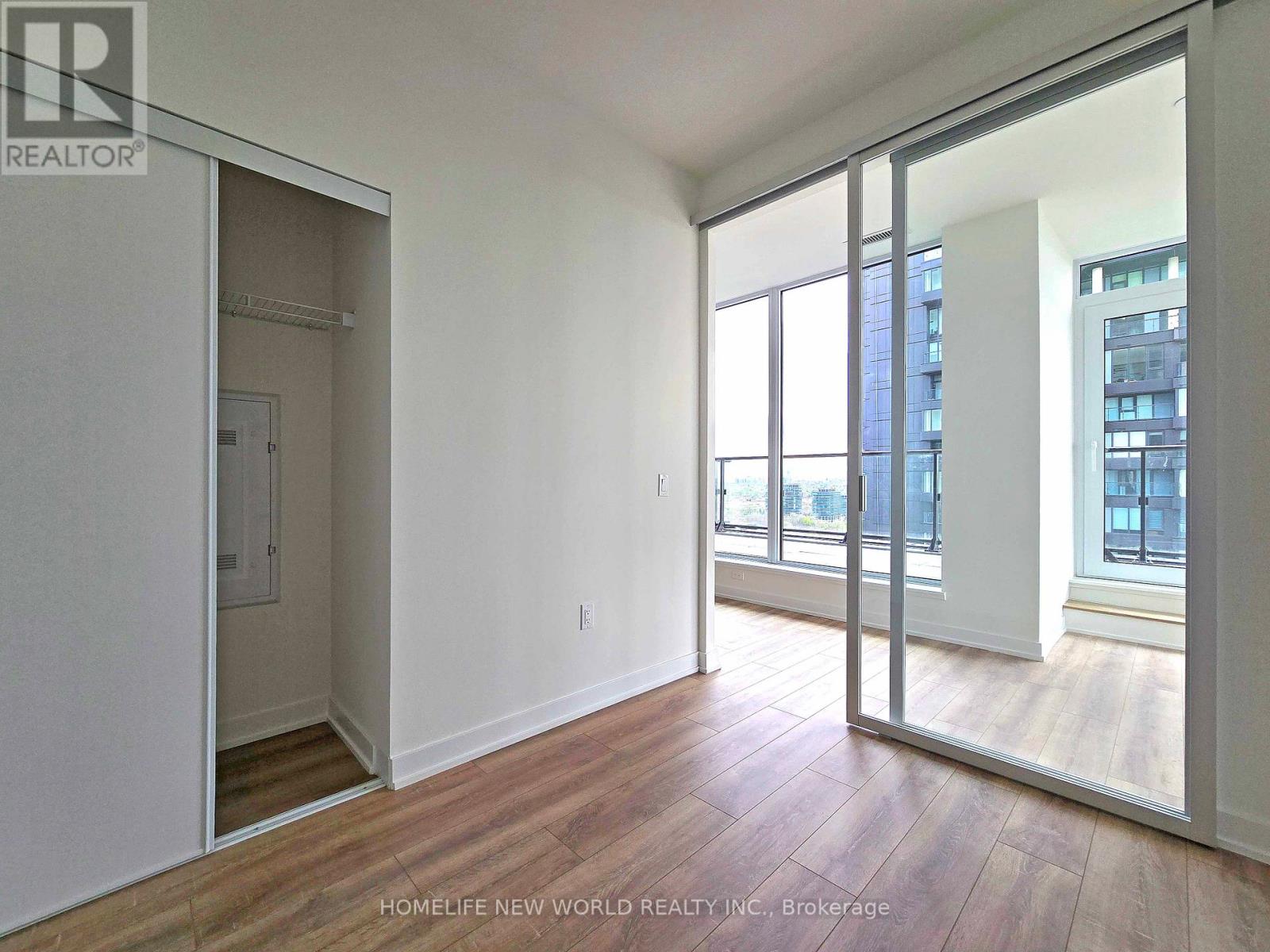 2403 - 5 Quarrington Lane, Toronto, Ontario  M3C 1H7 - Photo 14 - C13206424