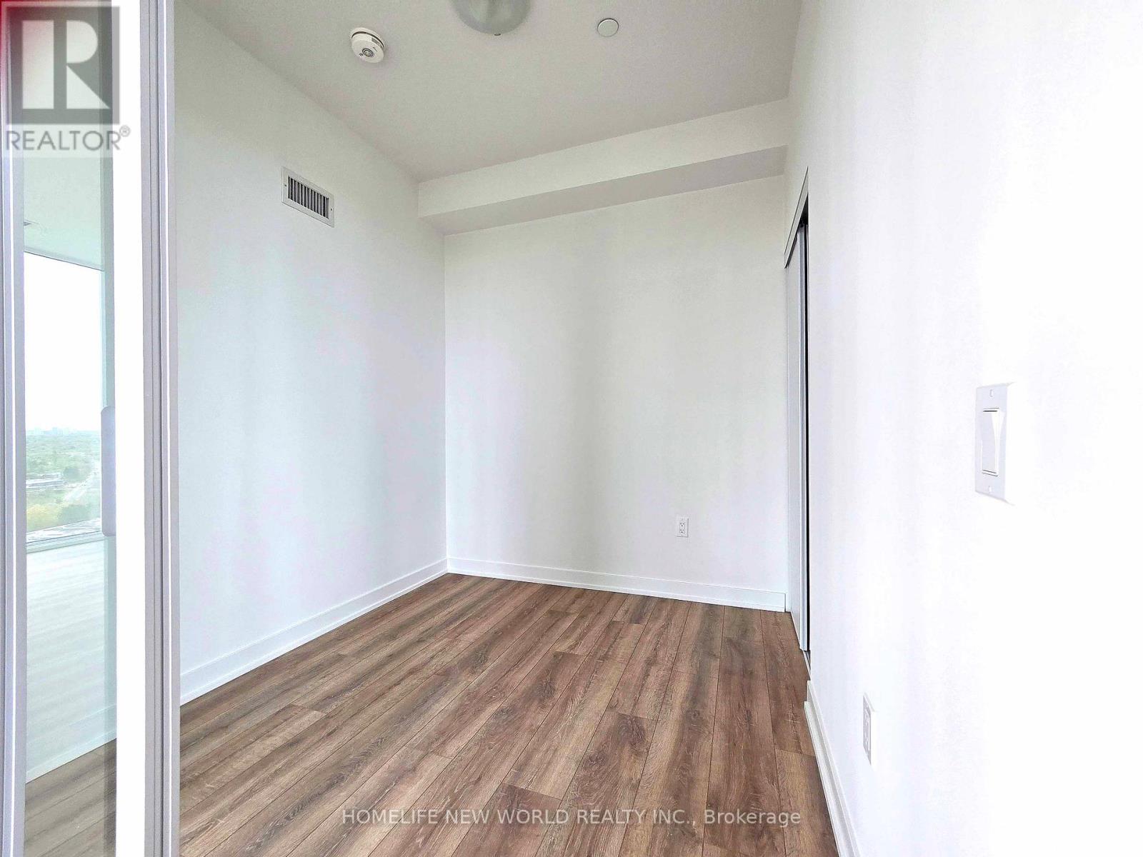 2403 - 5 Quarrington Lane, Toronto, Ontario  M3C 1H7 - Photo 15 - C13206424