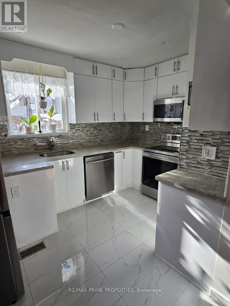 3 Timgren Drive, Toronto, Ontario  M1R 3R4 - Photo 7 - E13206386