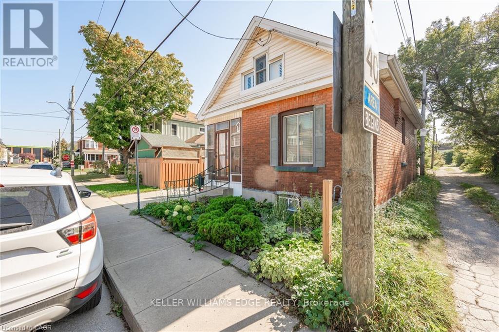 252 Beechwood Avenue, Hamilton, Ontario  L8L 2T1 - Photo 3 - X13206430