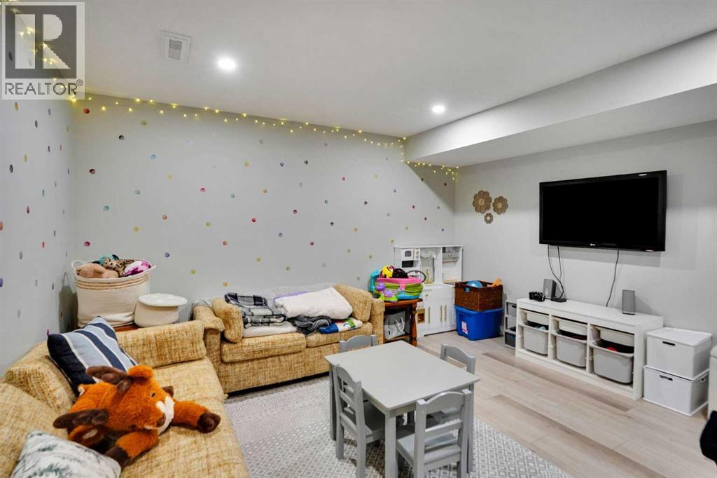 145 Marquis Common Se, Calgary, Alberta  T3M 1N7 - Photo 38 - A2315535