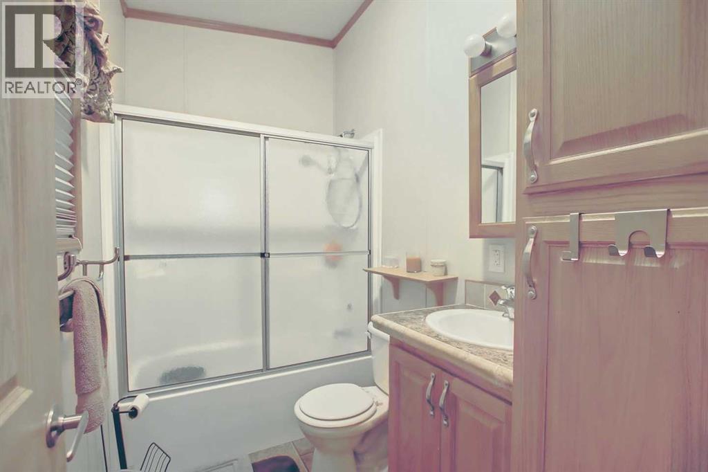5008, 25054 South Pine Lake Road, Rural Red Deer County, Alberta  T0M 1R0 - Photo 18 - A2312408