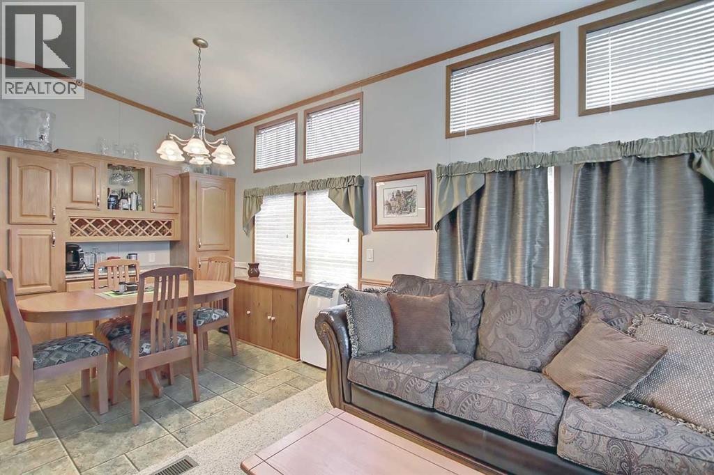 5008, 25054 South Pine Lake Road, Rural Red Deer County, Alberta  T0M 1R0 - Photo 5 - A2312408