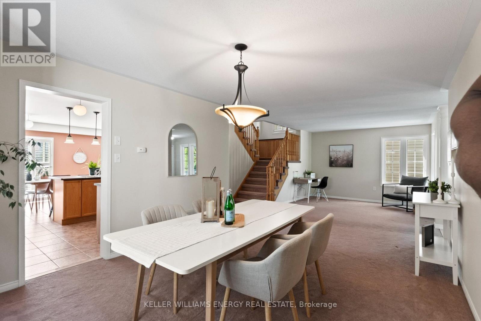 1530 Aldergrove Drive, Oshawa, Ontario  L1K 2Y3 - Photo 3 - E13206458