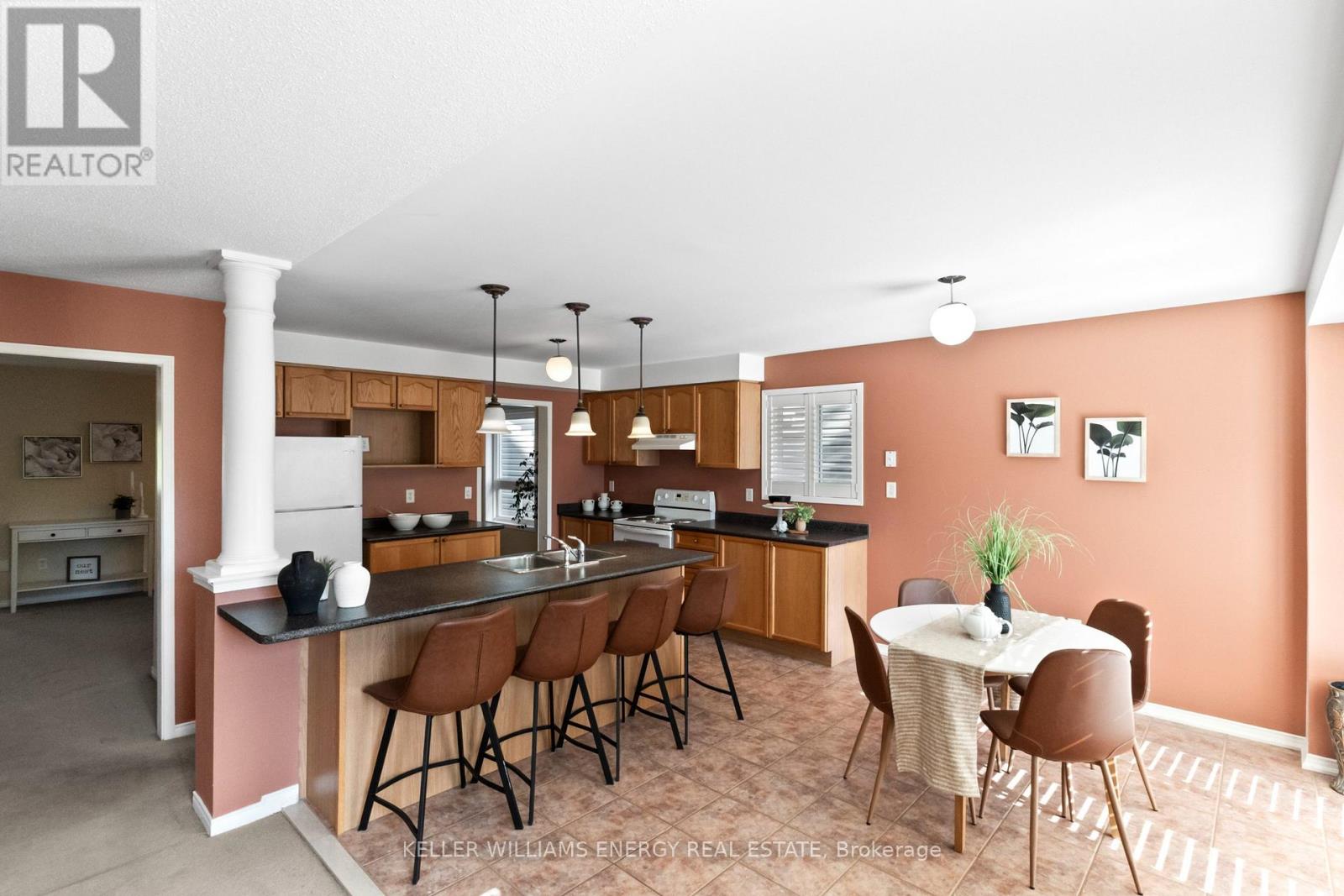 1530 Aldergrove Drive, Oshawa, Ontario  L1K 2Y3 - Photo 9 - E13206458