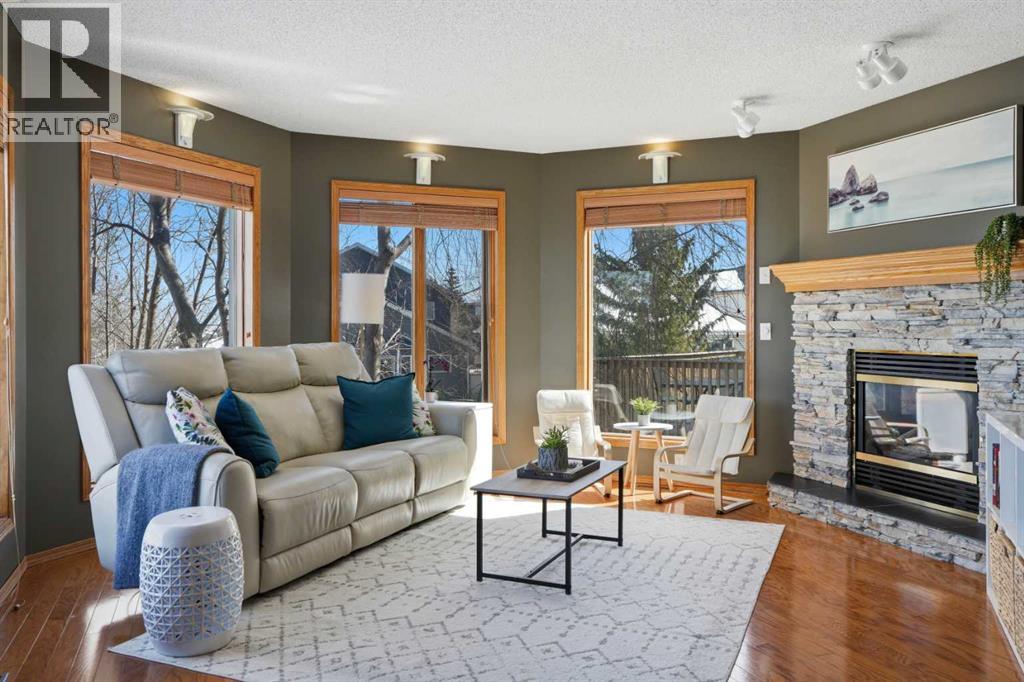 131 Edgebrook Circle Nw, Calgary, Alberta  T3A 5A4 - Photo 19 - A2307270