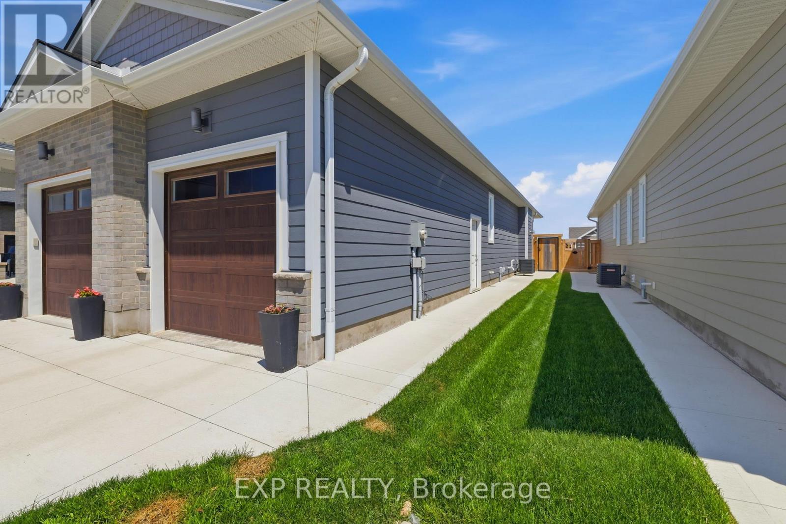 56 Optimist Drive, Southwold, Ontario  N5P 0G4 - Photo 5 - X13206442