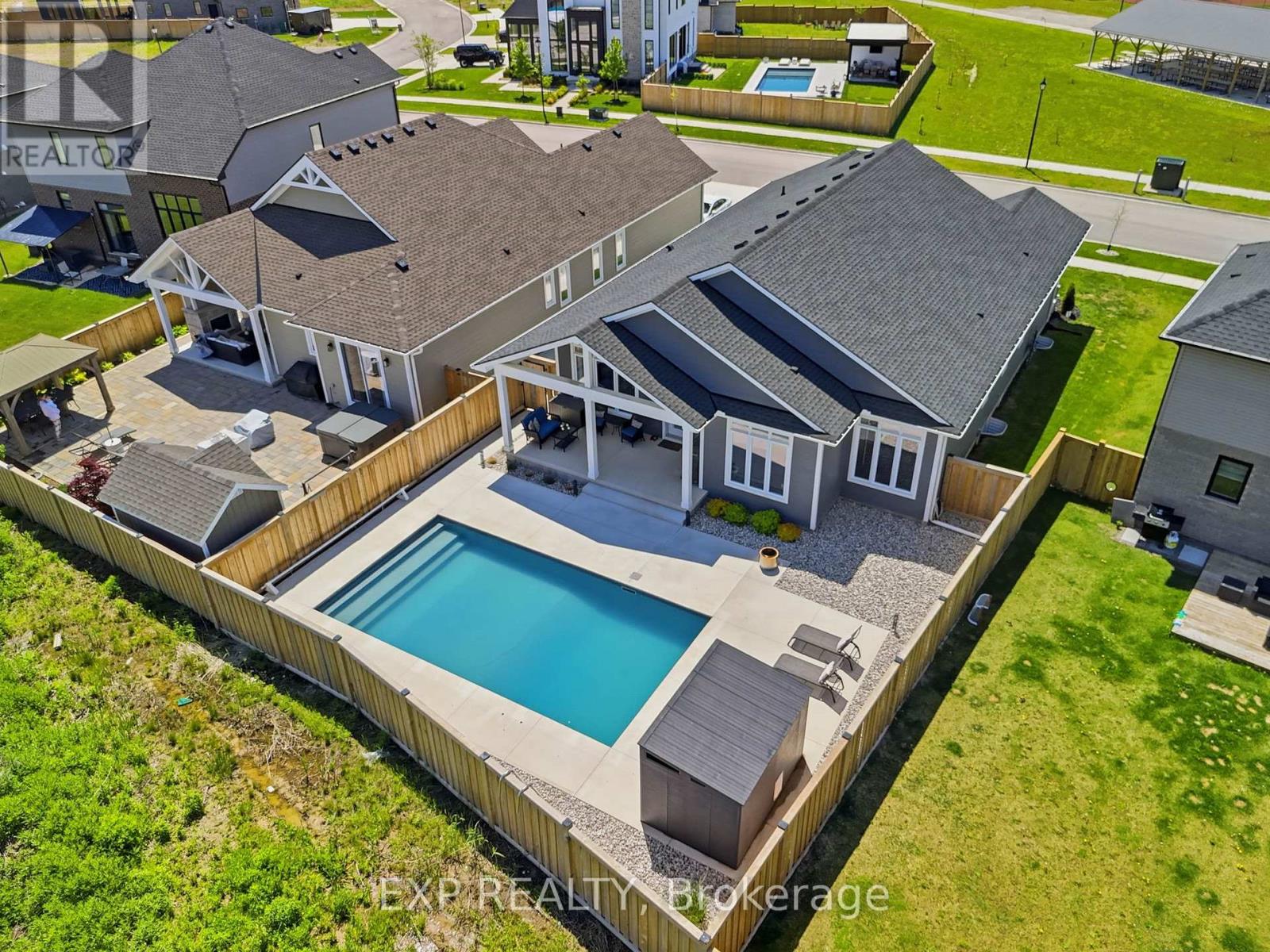 56 Optimist Drive, Southwold, Ontario  N5P 0G4 - Photo 8 - X13206442