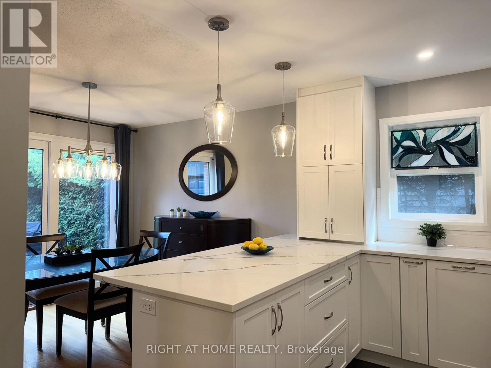 3 Pommel Crescent, Ottawa, Ontario  K2M 1A3 - Photo 4 - X13206440