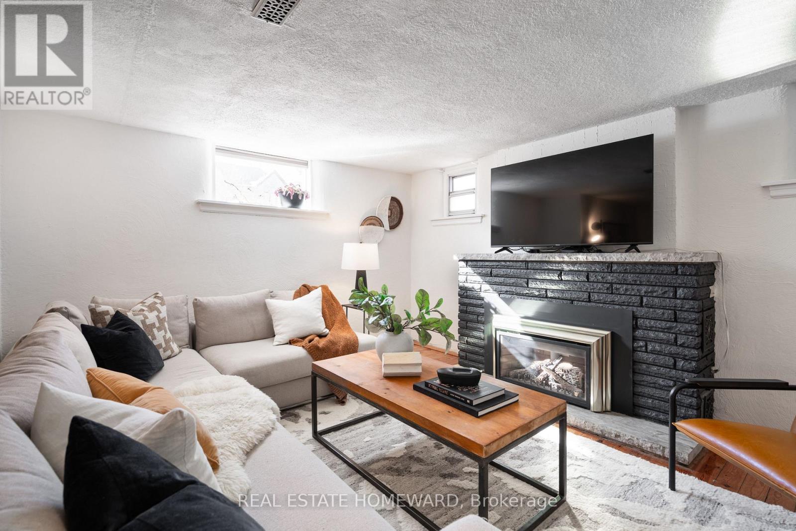 27 Ferncroft Drive, Toronto, Ontario  M1N 2X3 - Photo 24 - E13206432