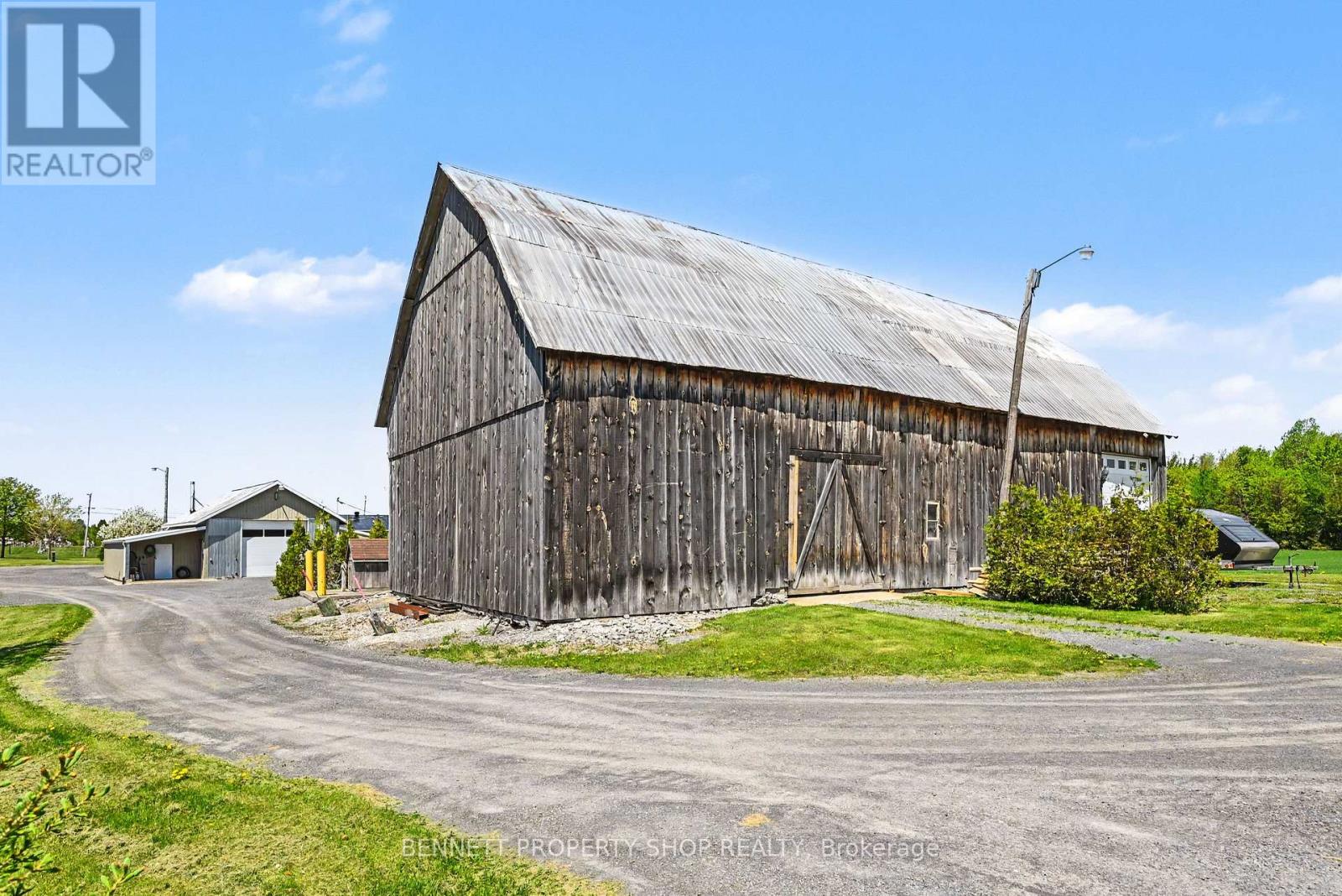 20500 Glen Robertson Road, North Glengarry, Ontario  K0C 1A0 - Photo 17 - X13162904