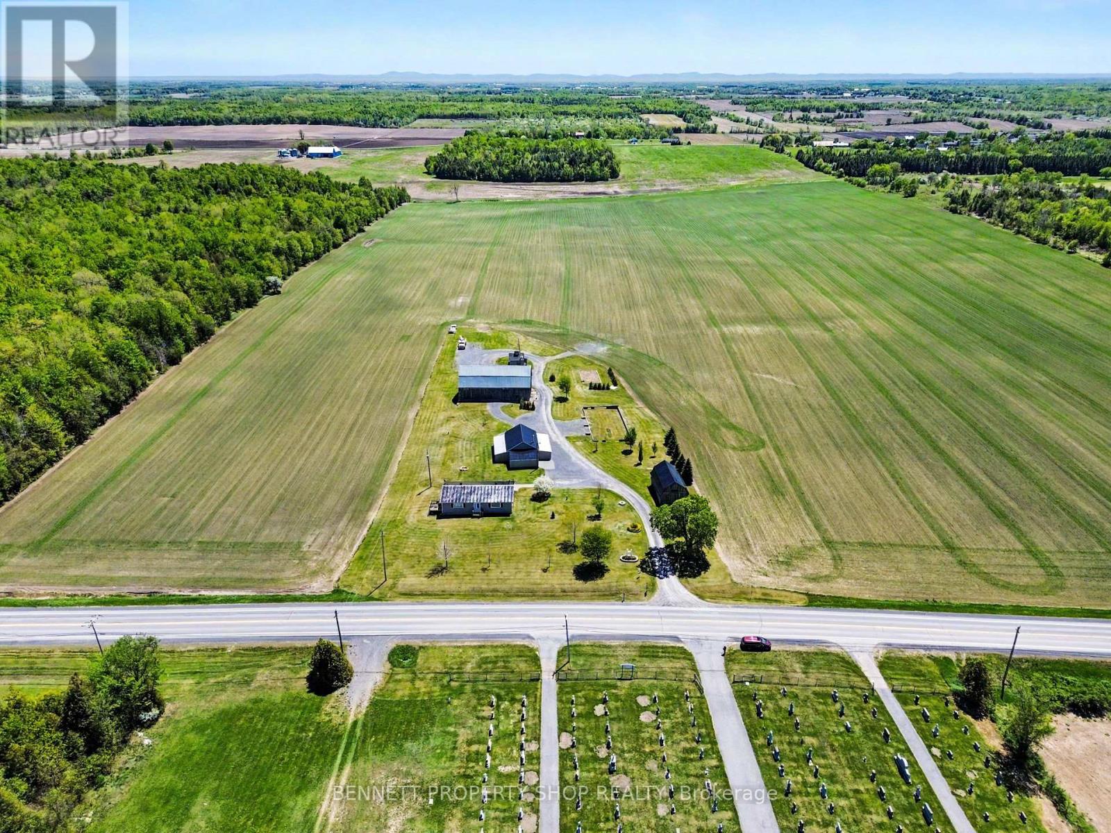 20500 GLEN ROBERTSON ROAD, North Glengarry, Ontario