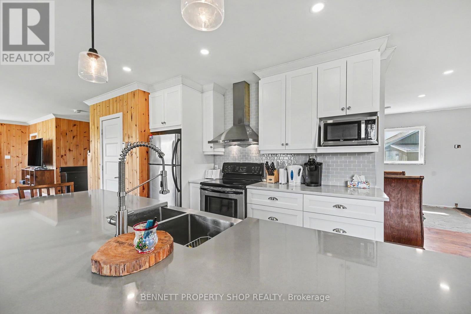 20500 Glen Robertson Road, North Glengarry, Ontario  K0C 1A0 - Photo 6 - X13162904