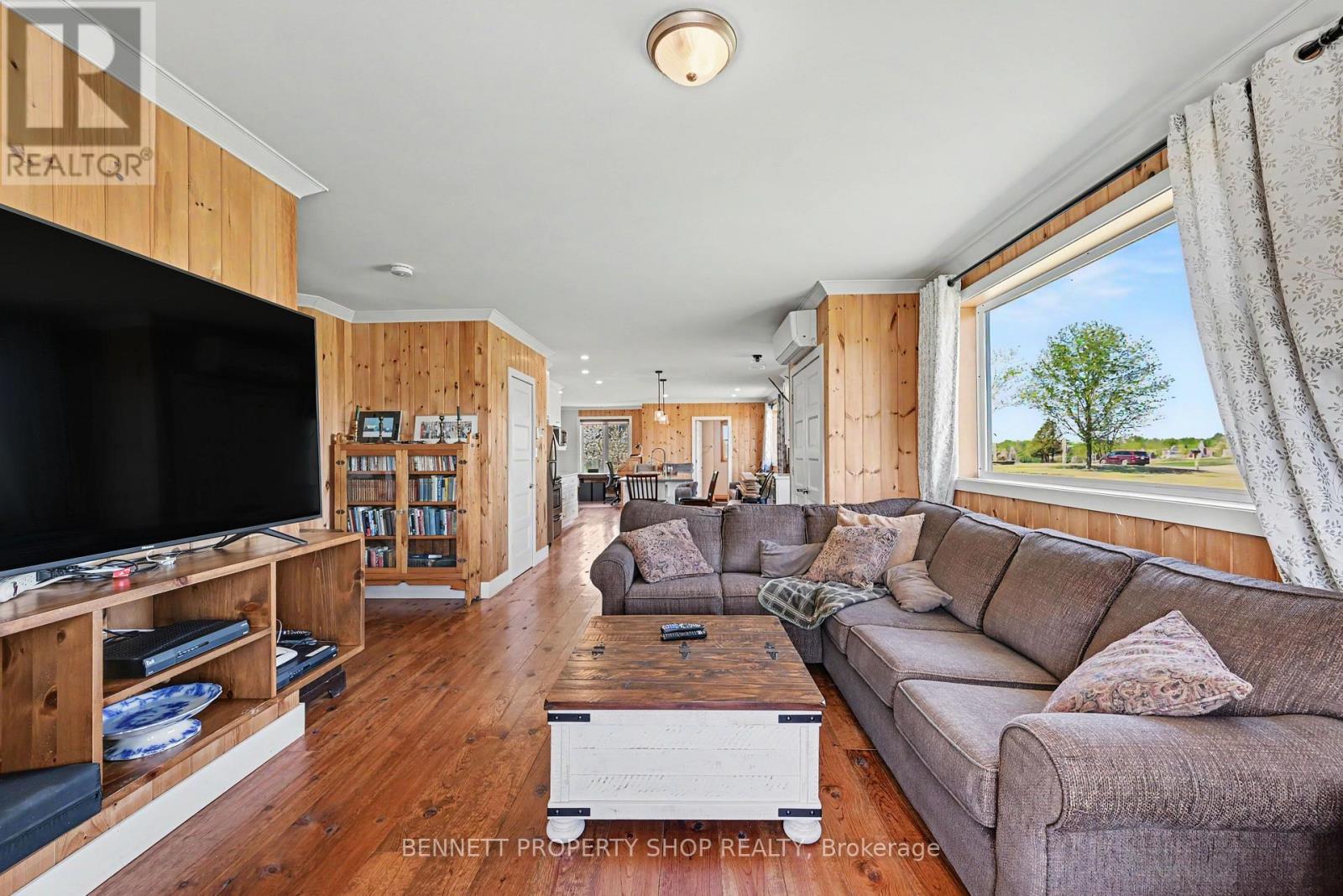 20500 Glen Robertson Road, North Glengarry, Ontario  K0C 1A0 - Photo 8 - X13162904