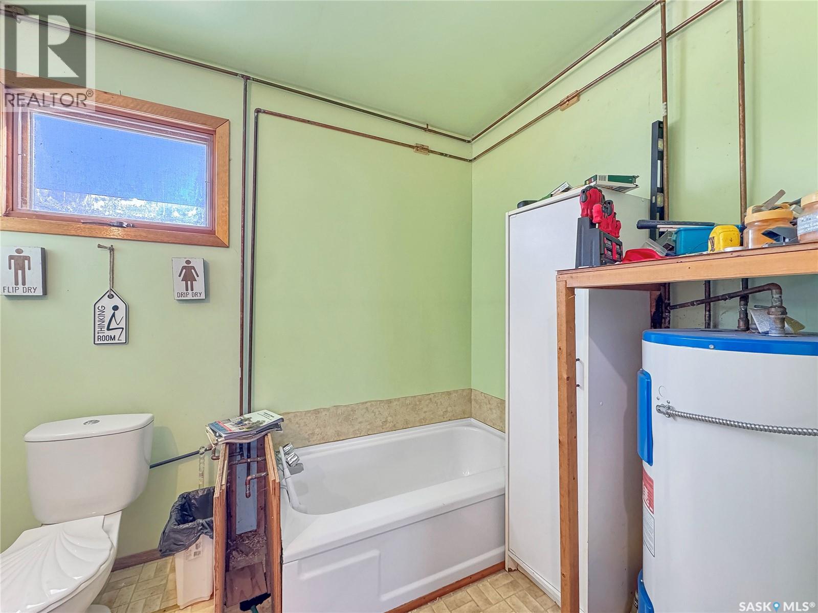 155 1st Street E, Meota, Saskatchewan  S0M 1X0 - Photo 6 - SK031617