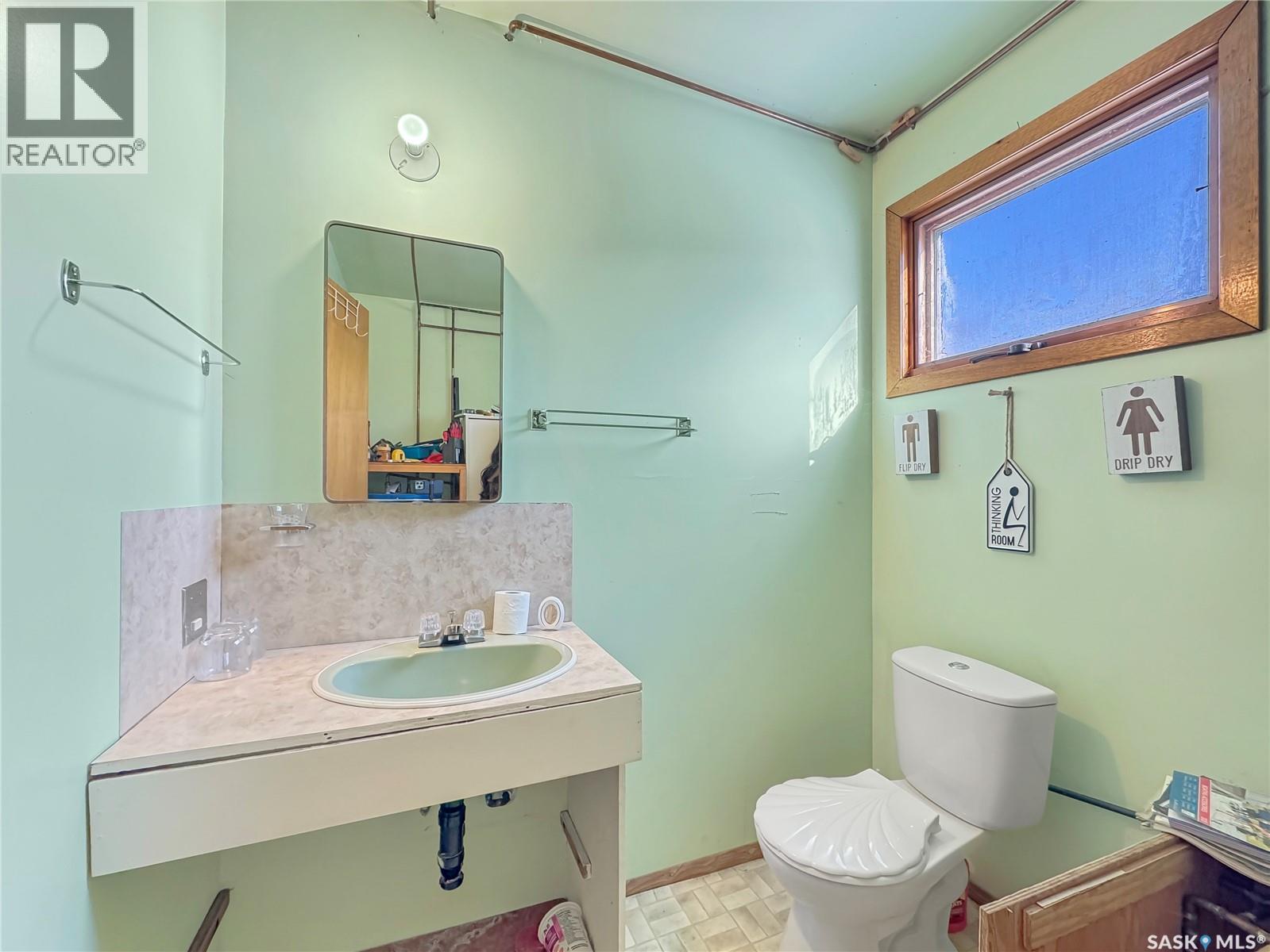 155 1st Street E, Meota, Saskatchewan  S0M 1X0 - Photo 7 - SK031617