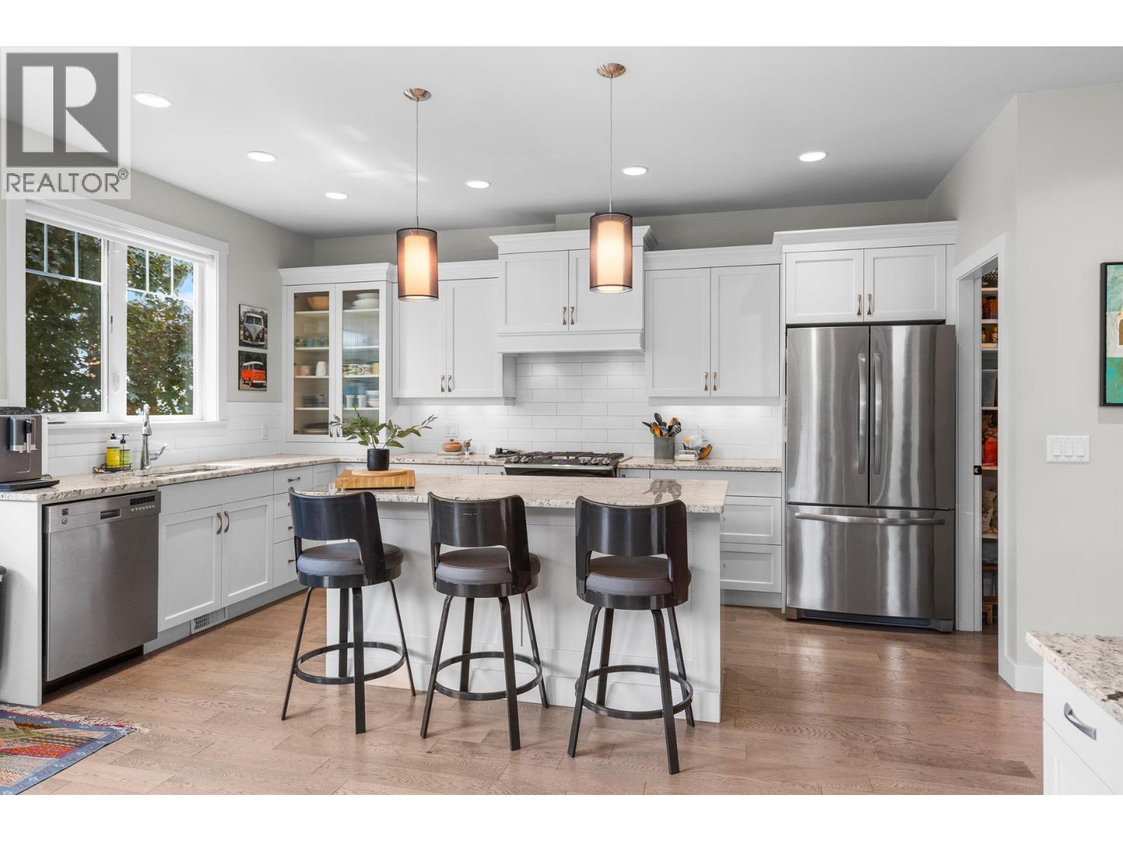 611 Morrison Avenue, Kelowna, British Columbia  V1Y 5E4 - Photo 3 - 10388262