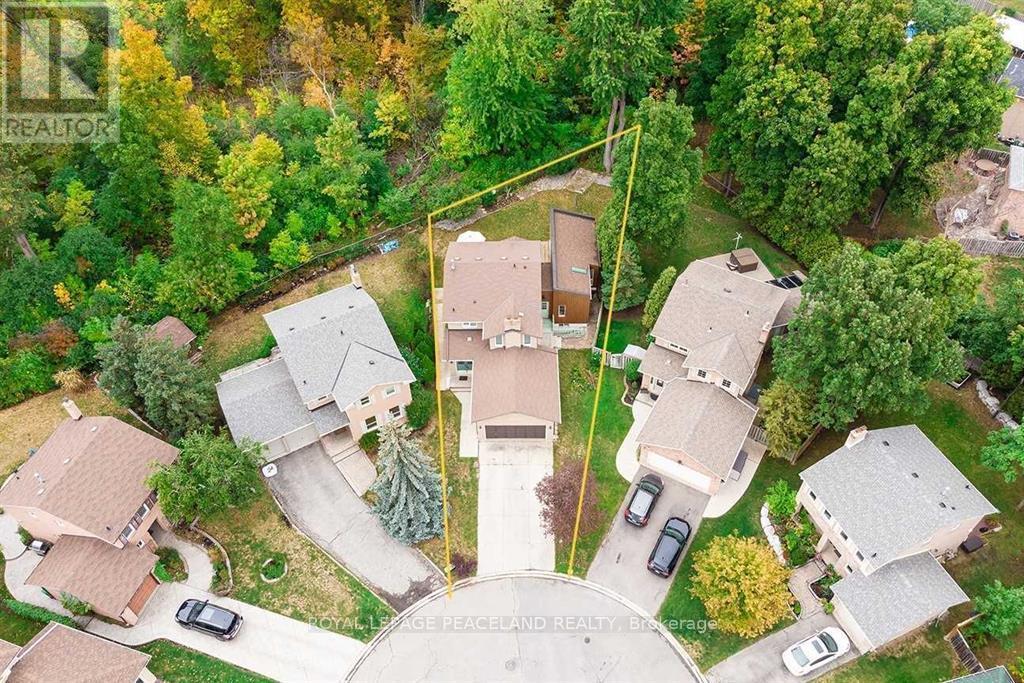 2 - 4239 White Spruce Court, Mississauga, Ontario  L5C 3X5 - Photo 8 - W13206434