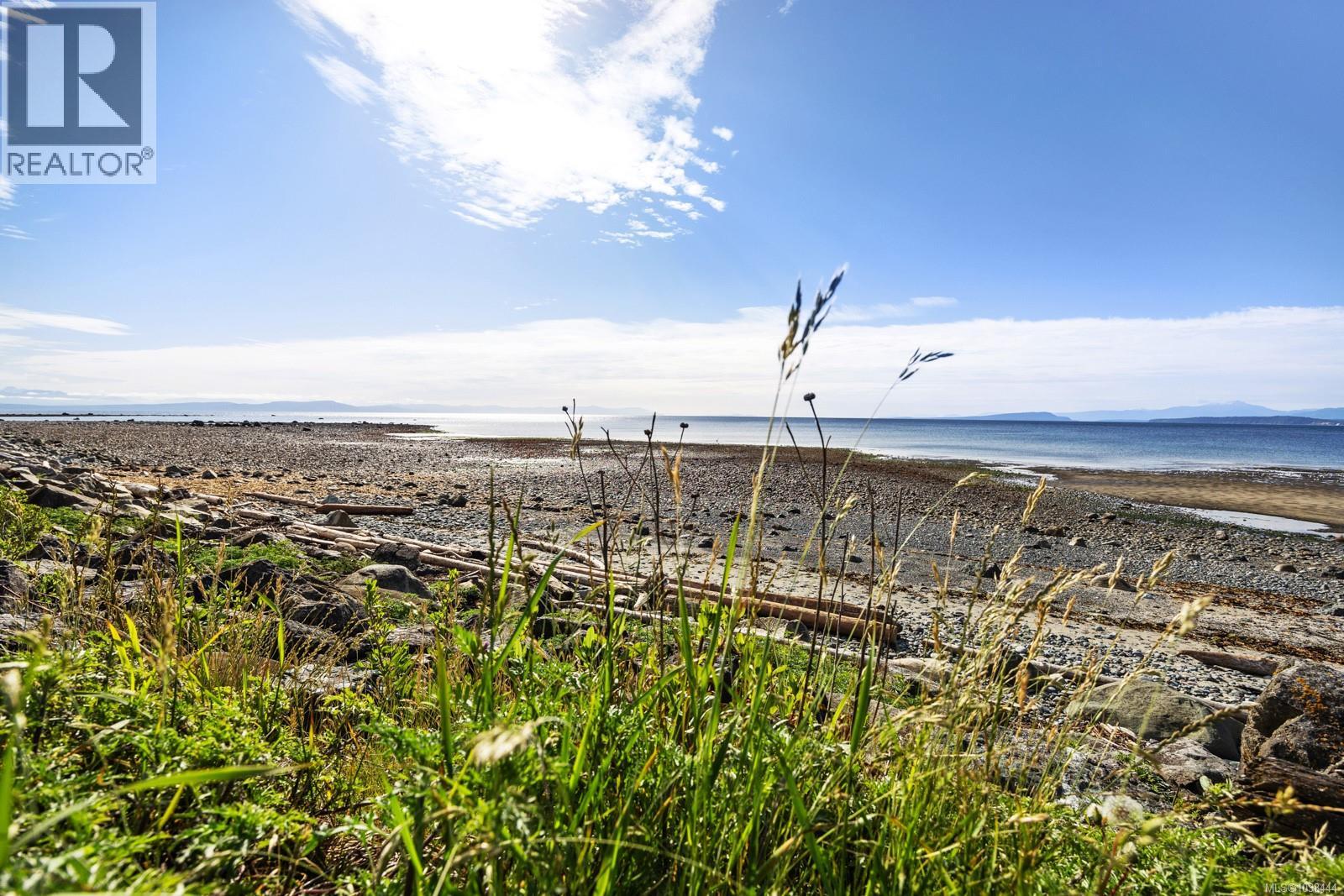 348 Lazo Rd, Comox, British Columbia  V9M 3T9 - Photo 26 - 1038444