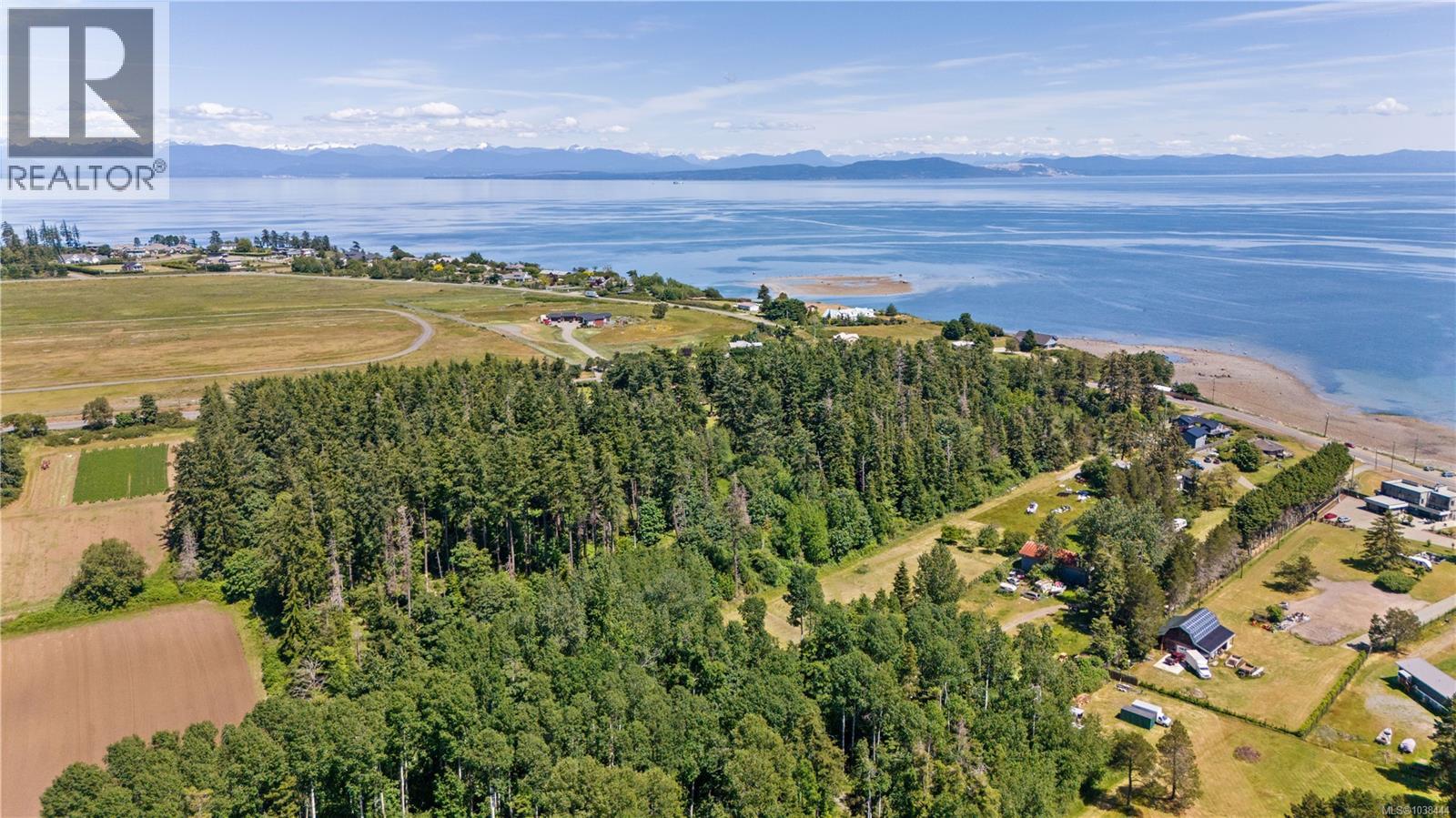 348 Lazo Rd, Comox, British Columbia  V9M 3T9 - Photo 36 - 1038444