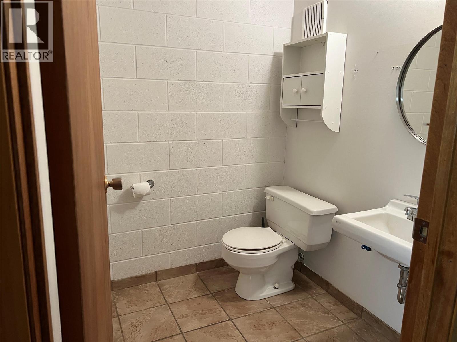 900 102 Avenue, Dawson Creek, British Columbia  V1G 2B7 - Photo 19 - 10376424