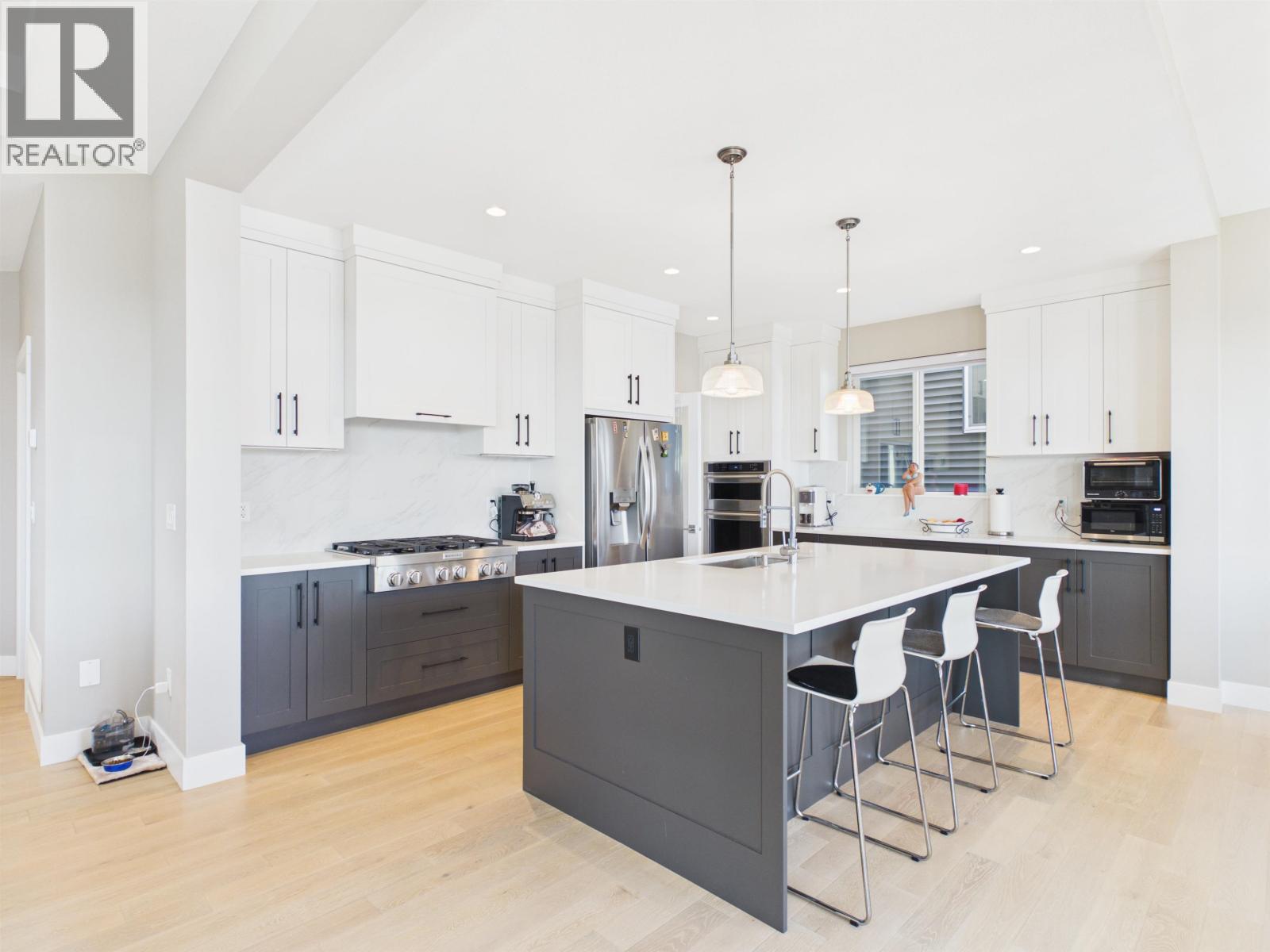 3488 Danielson Drive, Coquitlam, British Columbia  V3E 0N4 - Photo 6 - R3129045