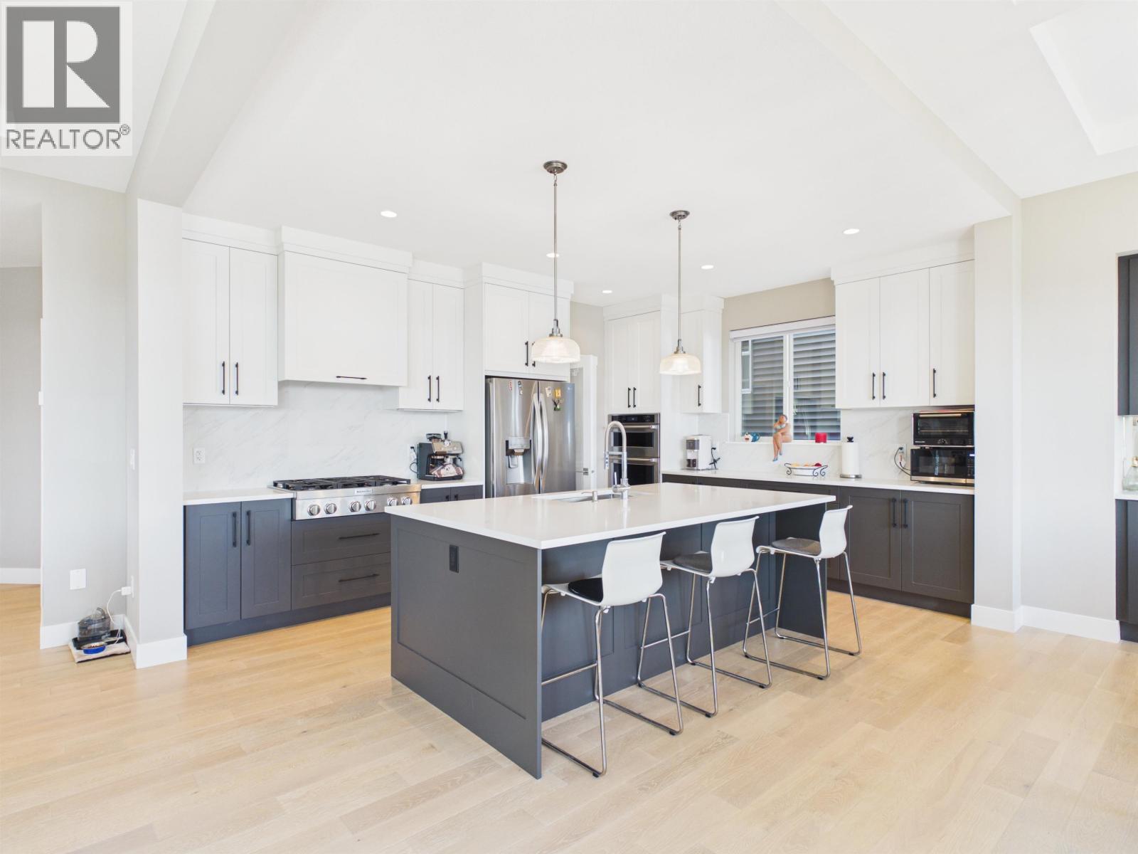 3488 Danielson Drive, Coquitlam, British Columbia  V3E 0N4 - Photo 7 - R3129045